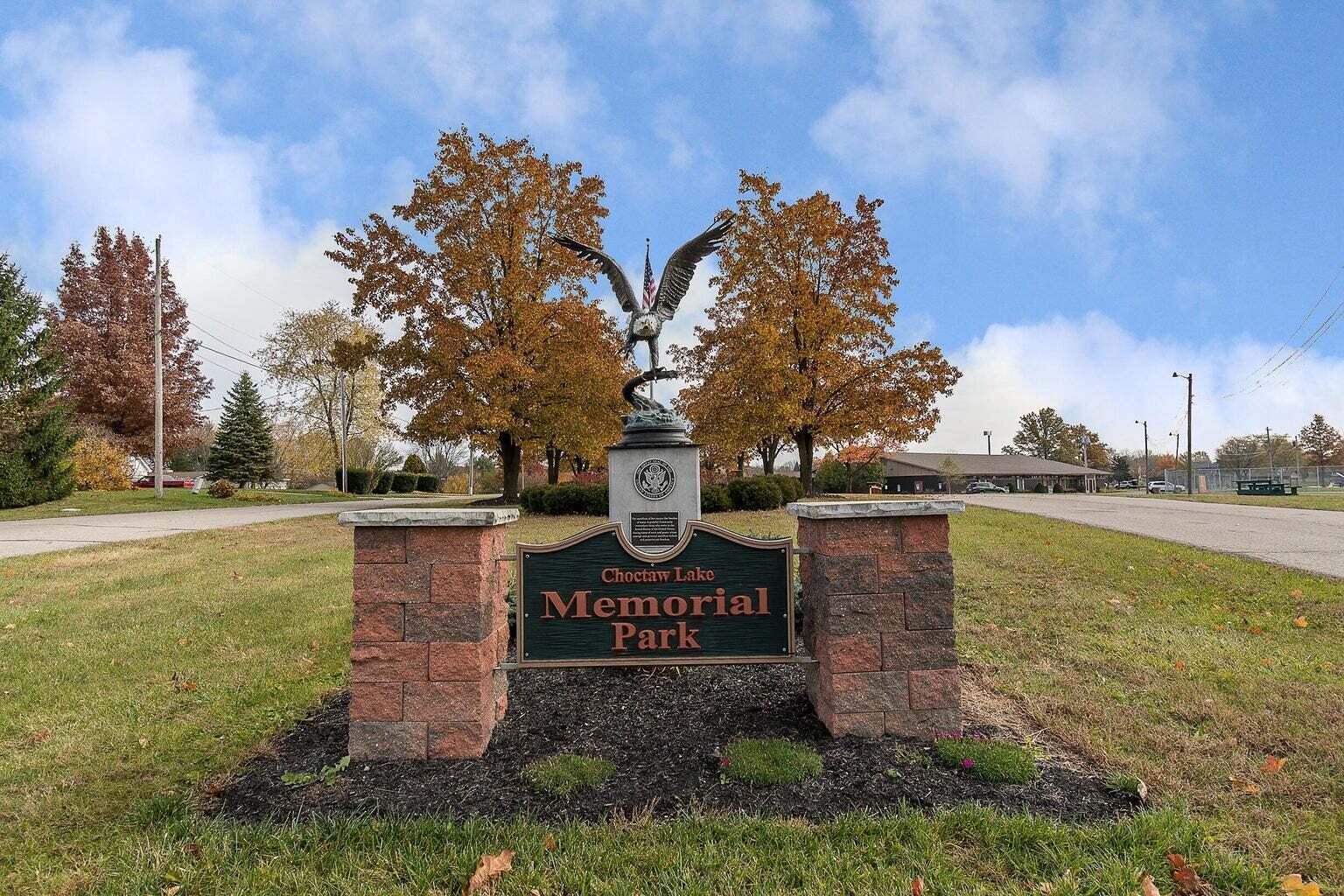 2318 Pawnee Drive, London, Ohio 43140