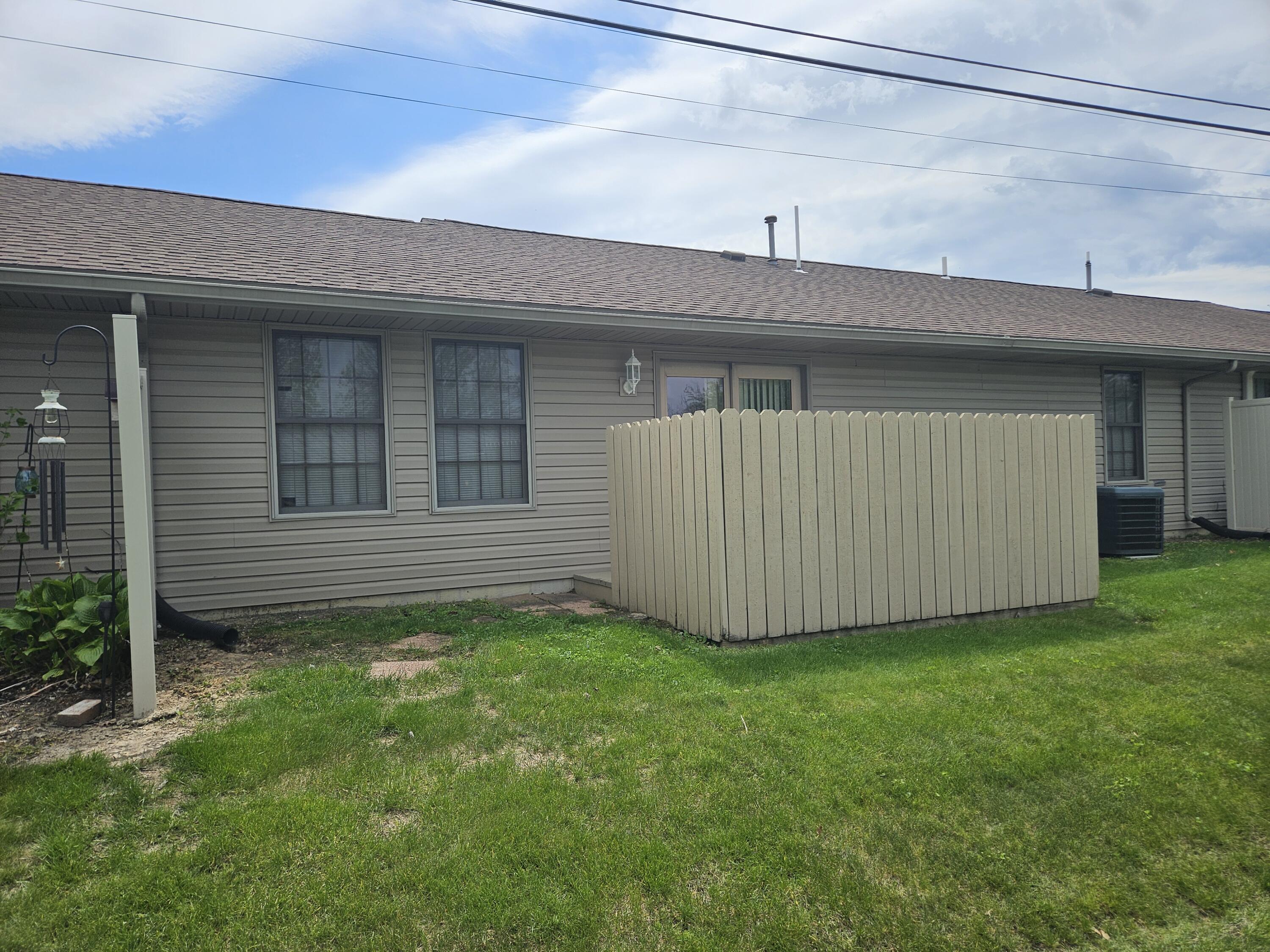 454 Mumaugh Road, Lima, Ohio 45804