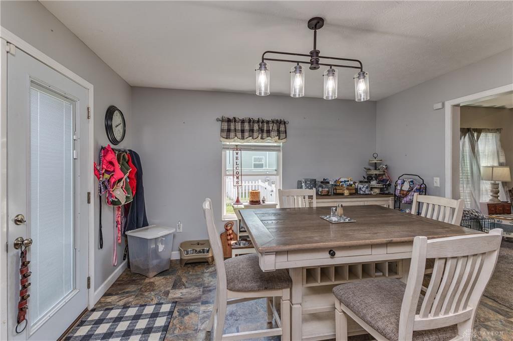 2014 Clearstream Way, Englewood, Ohio 45322