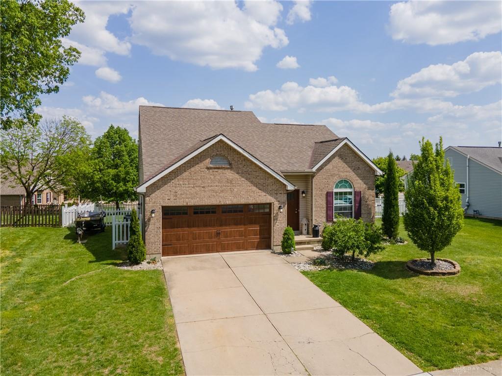 2014 Clearstream Way, Englewood, Ohio 45322