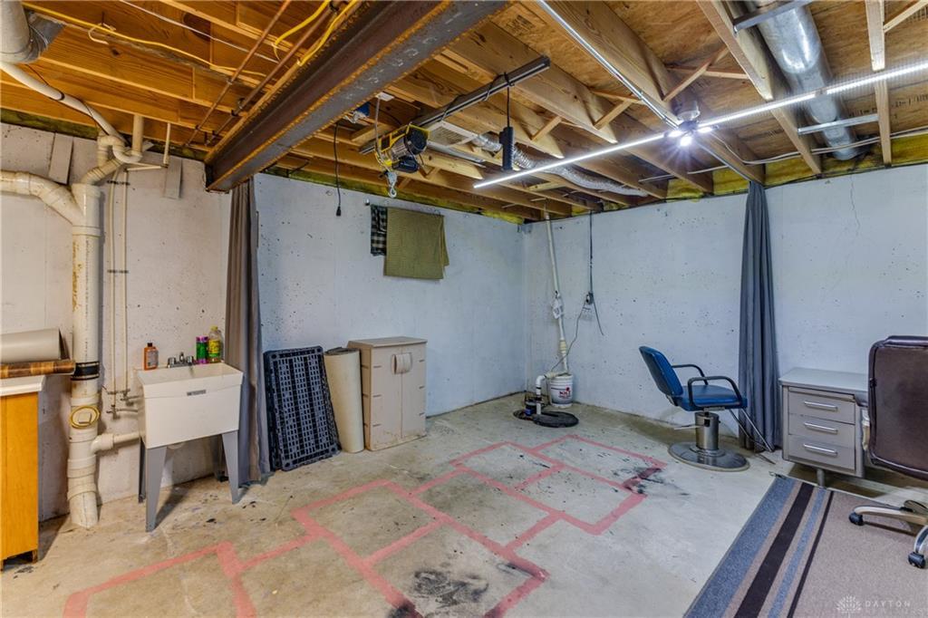 2014 Clearstream Way, Englewood, Ohio 45322