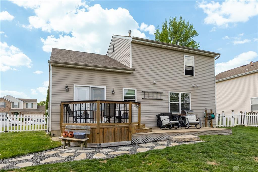 2014 Clearstream Way, Englewood, Ohio 45322