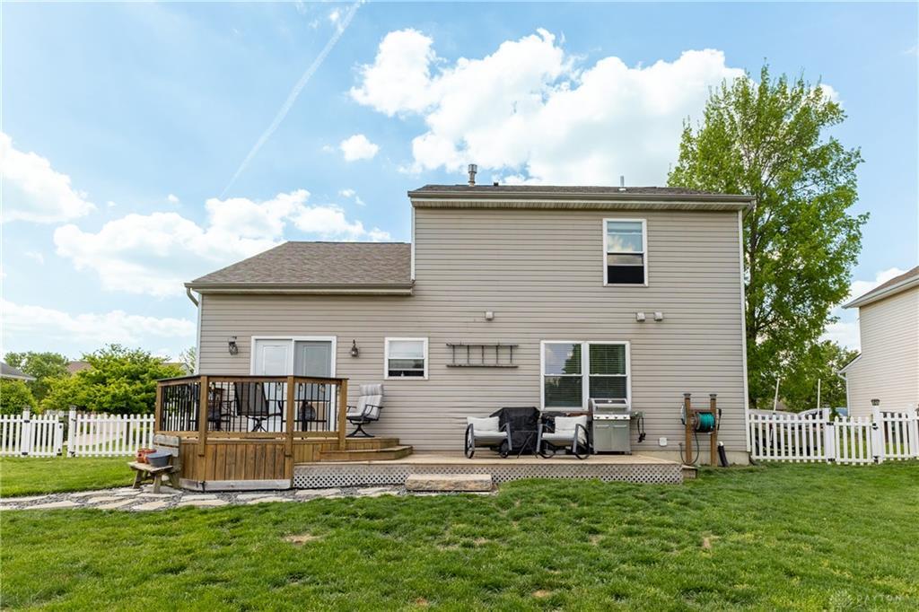 2014 Clearstream Way, Englewood, Ohio 45322