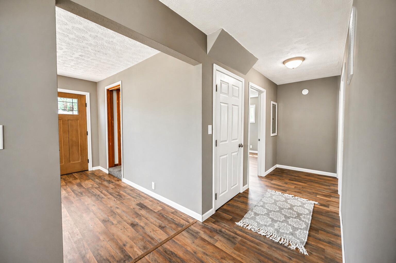 2761 Middle Urbana Road, Springfield, Ohio 45503