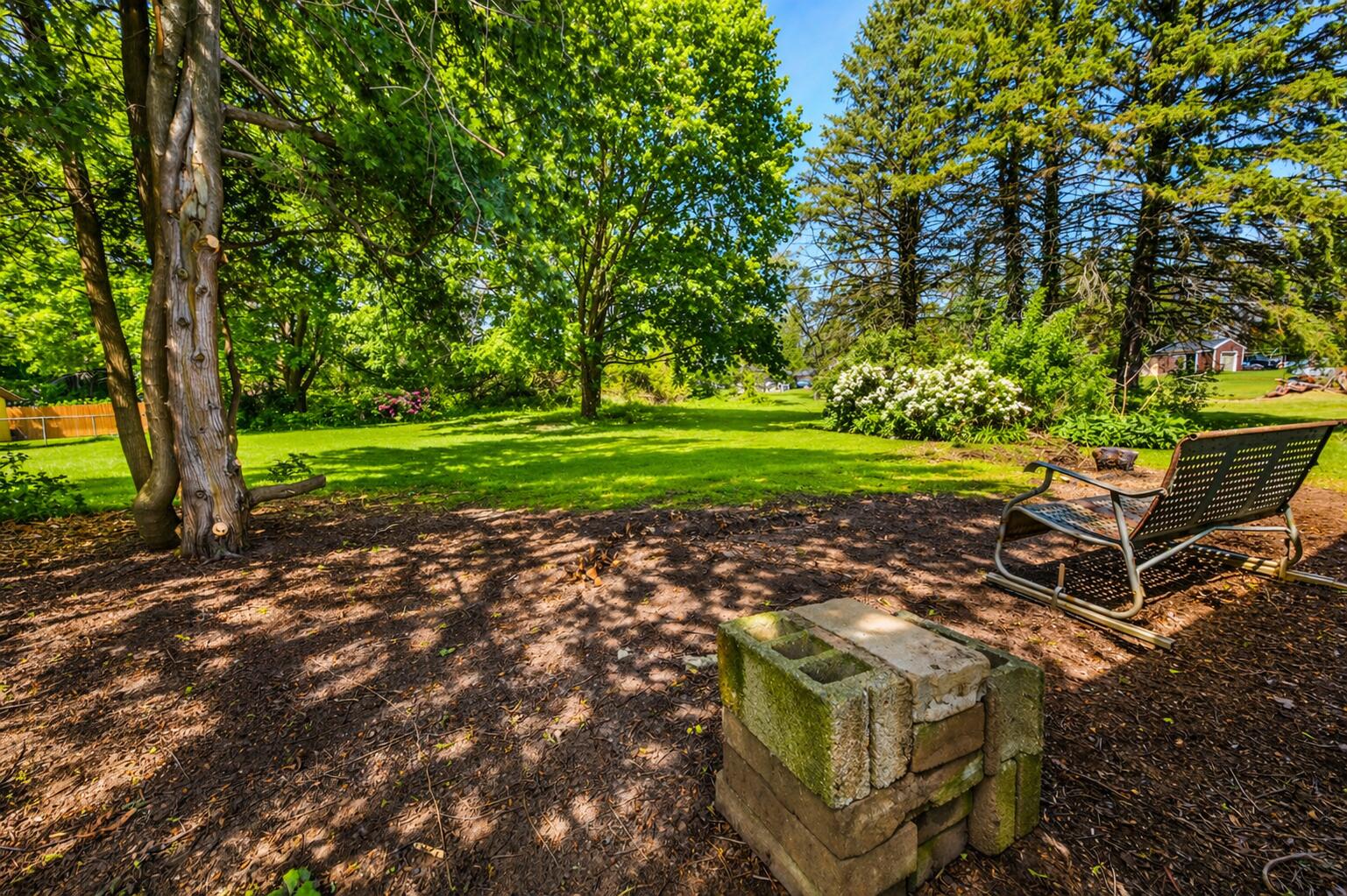 2761 Middle Urbana Road, Springfield, Ohio 45503