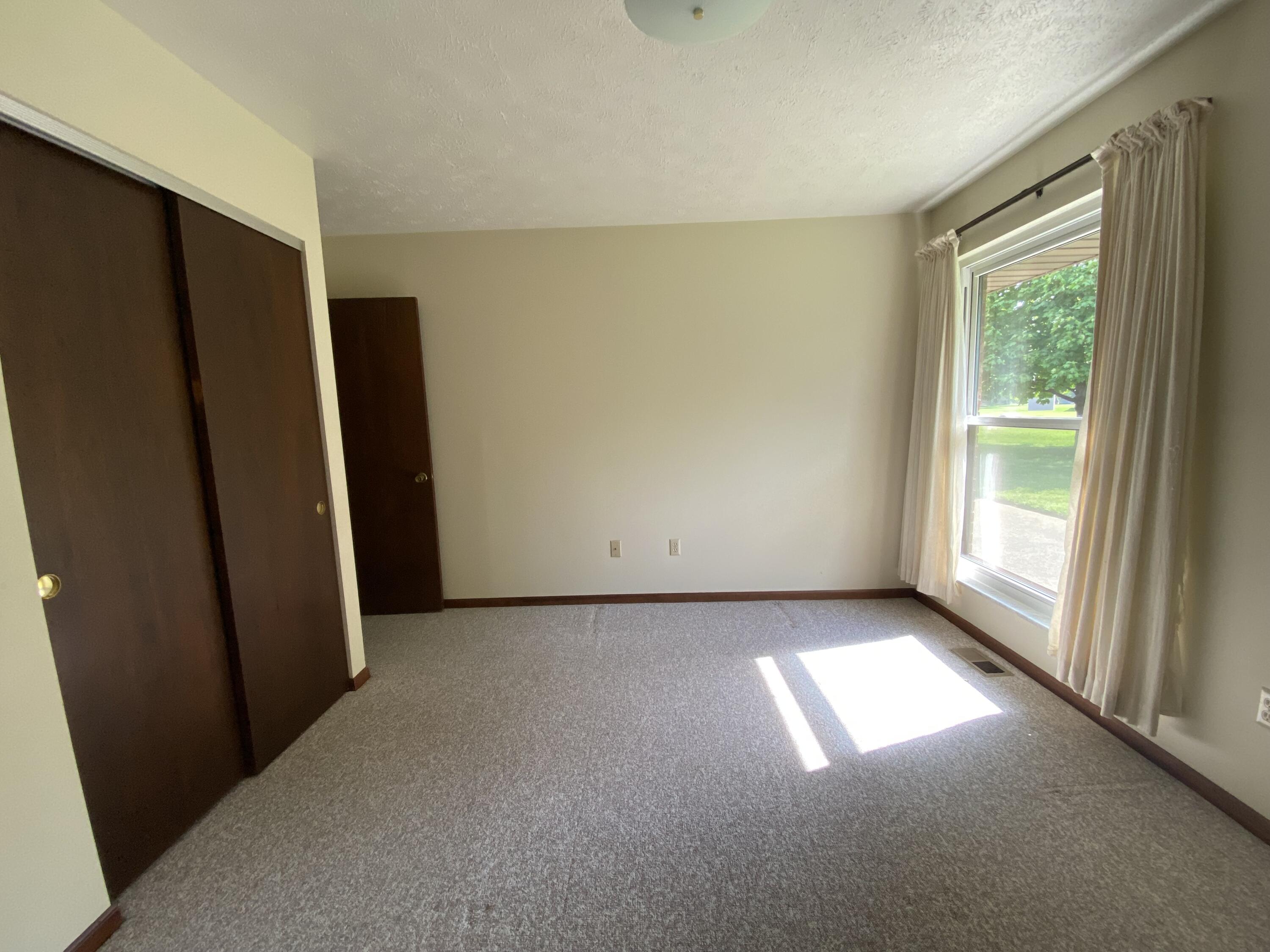 911 Branford Road, Troy, Ohio 45373