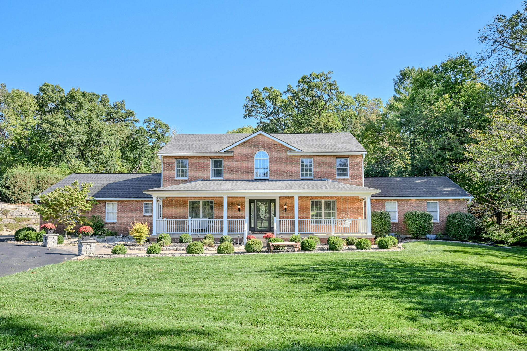 224 Roscommon Drive, Springfield, Ohio 45503