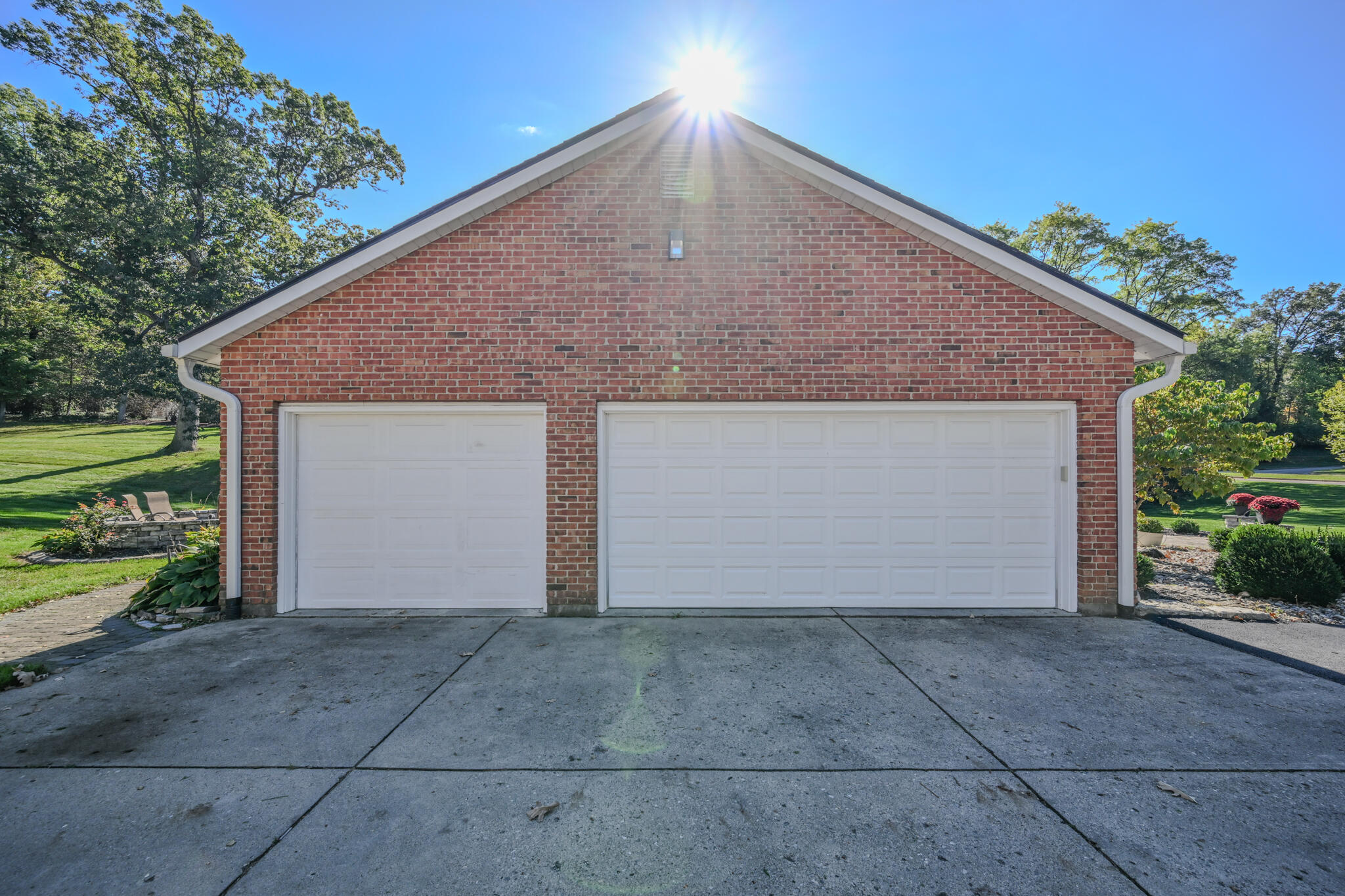 224 Roscommon Drive, Springfield, Ohio 45503