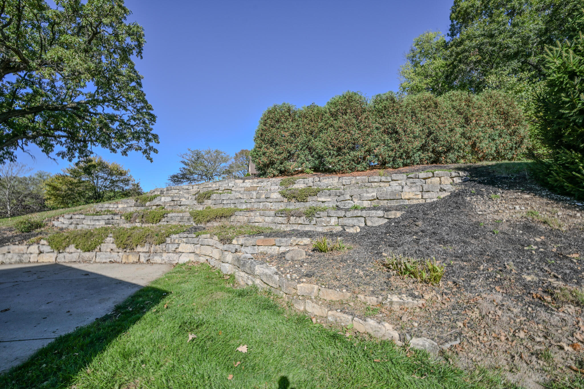 224 Roscommon Drive, Springfield, Ohio 45503