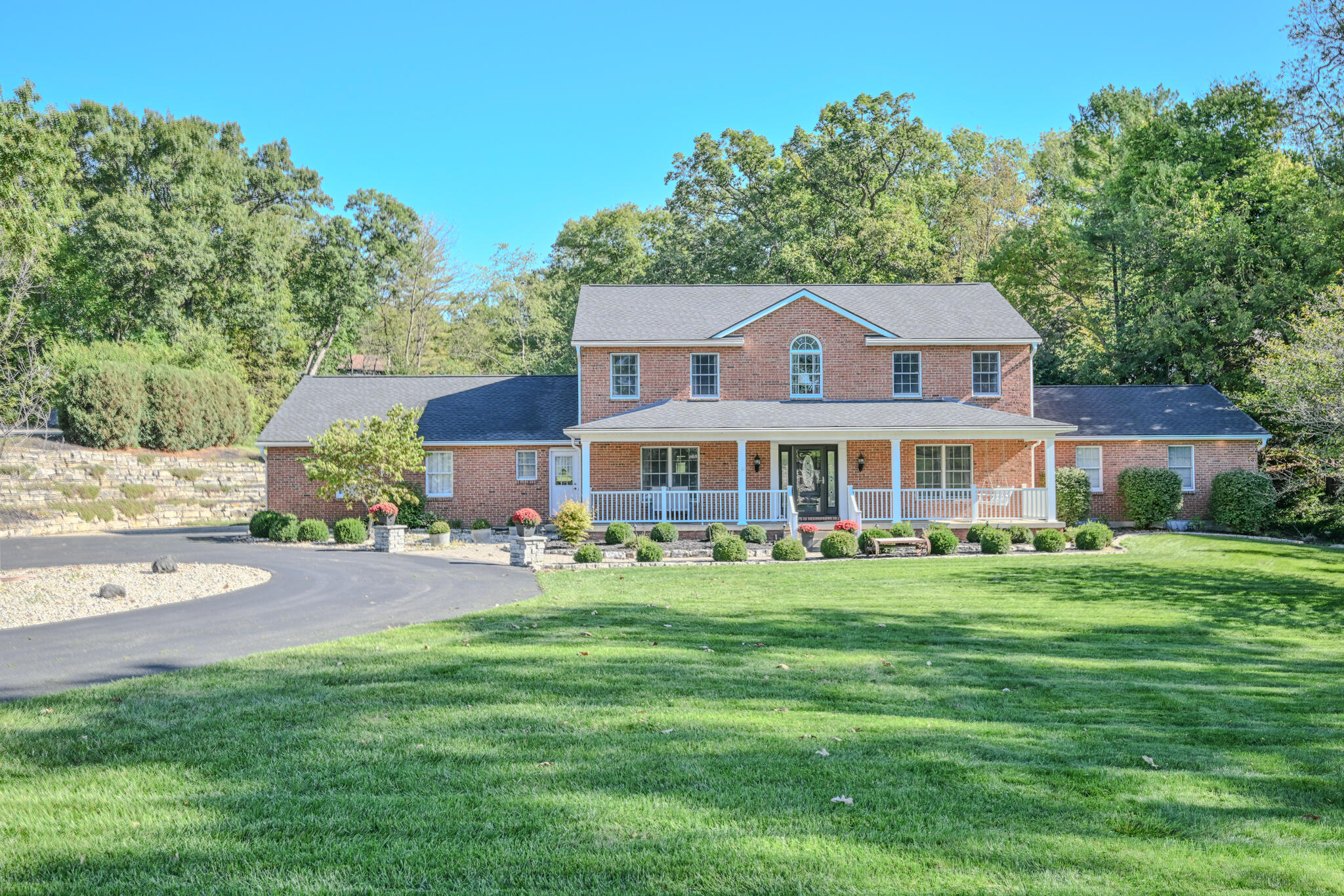 224 Roscommon Drive, Springfield, Ohio 45503