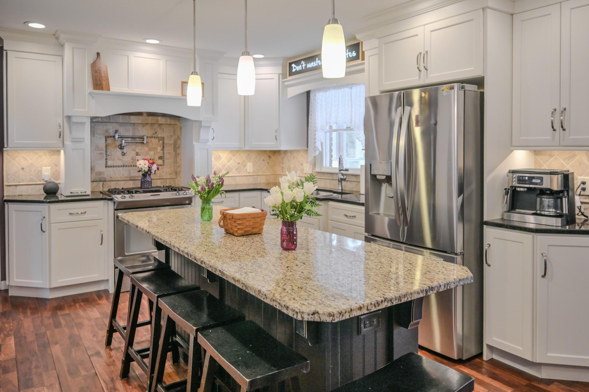 224 Roscommon Drive, Springfield, Ohio 45503