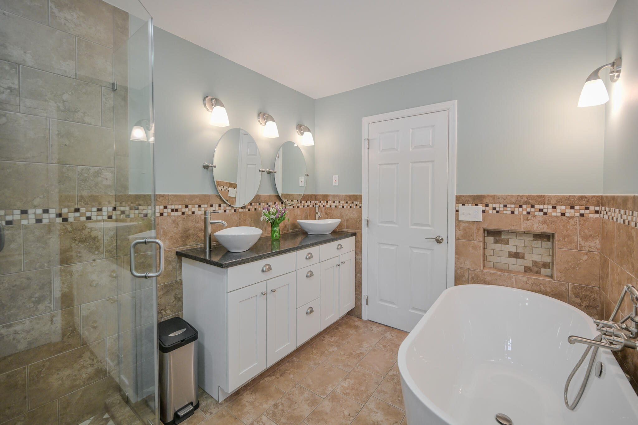 224 Roscommon Drive, Springfield, Ohio 45503