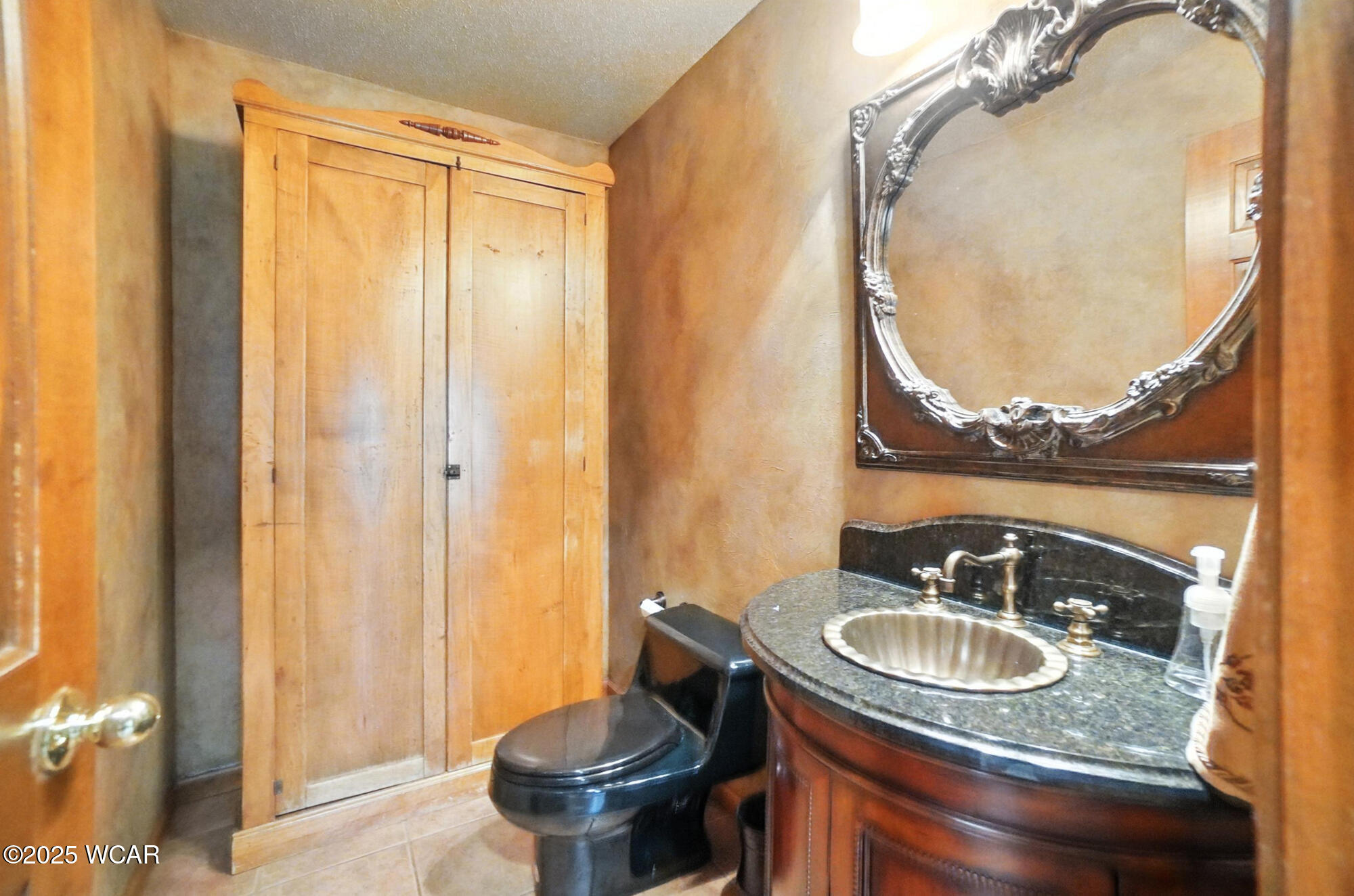 4211 Ft Amanda Road, Lima, Ohio