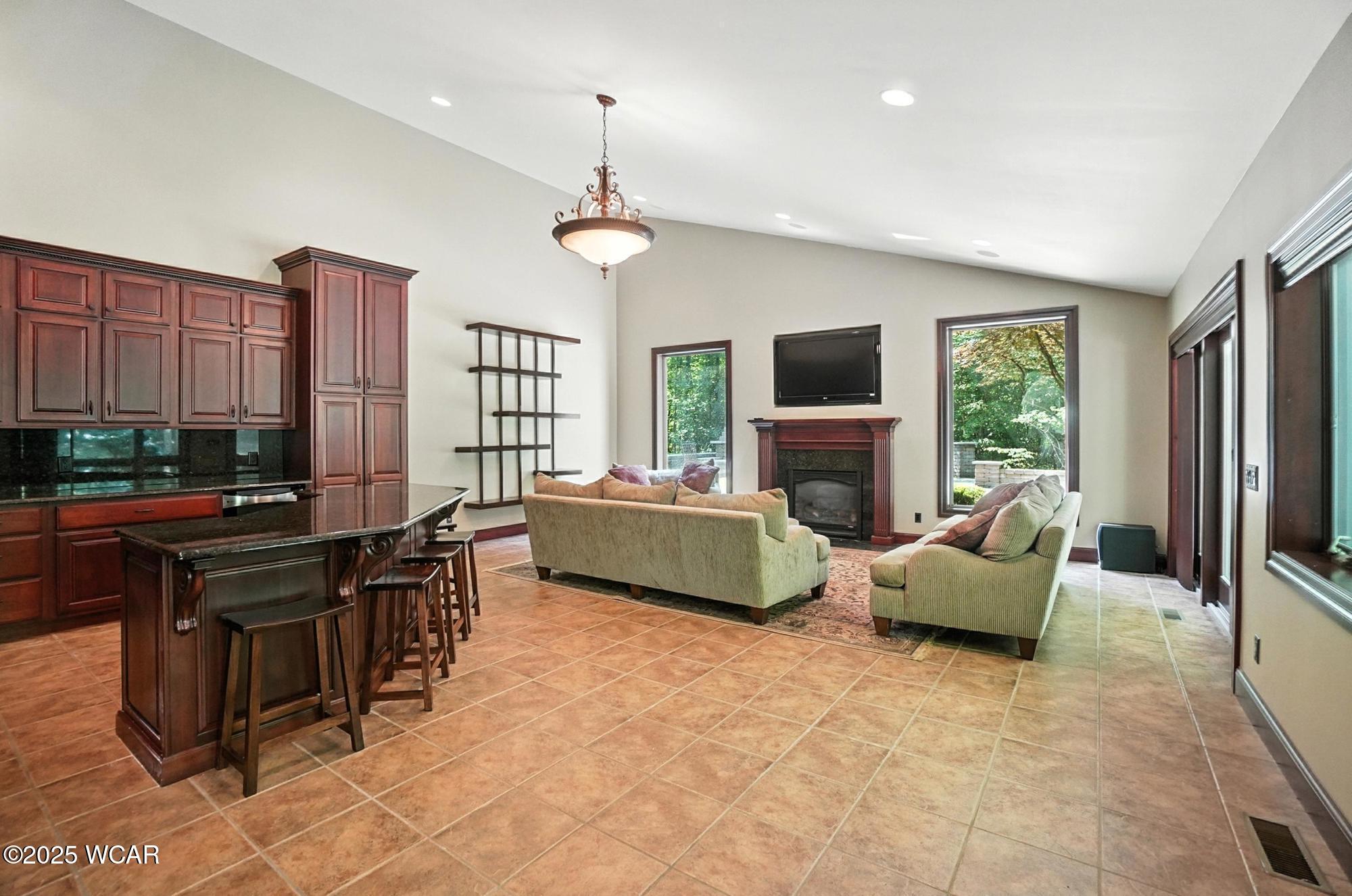 4211 Ft Amanda Road, Lima, Ohio