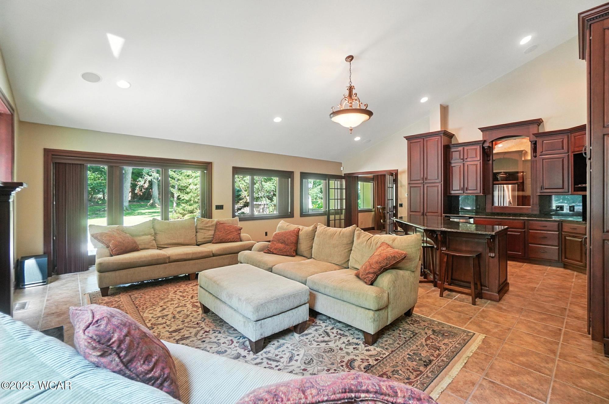 4211 Ft Amanda Road, Lima, Ohio