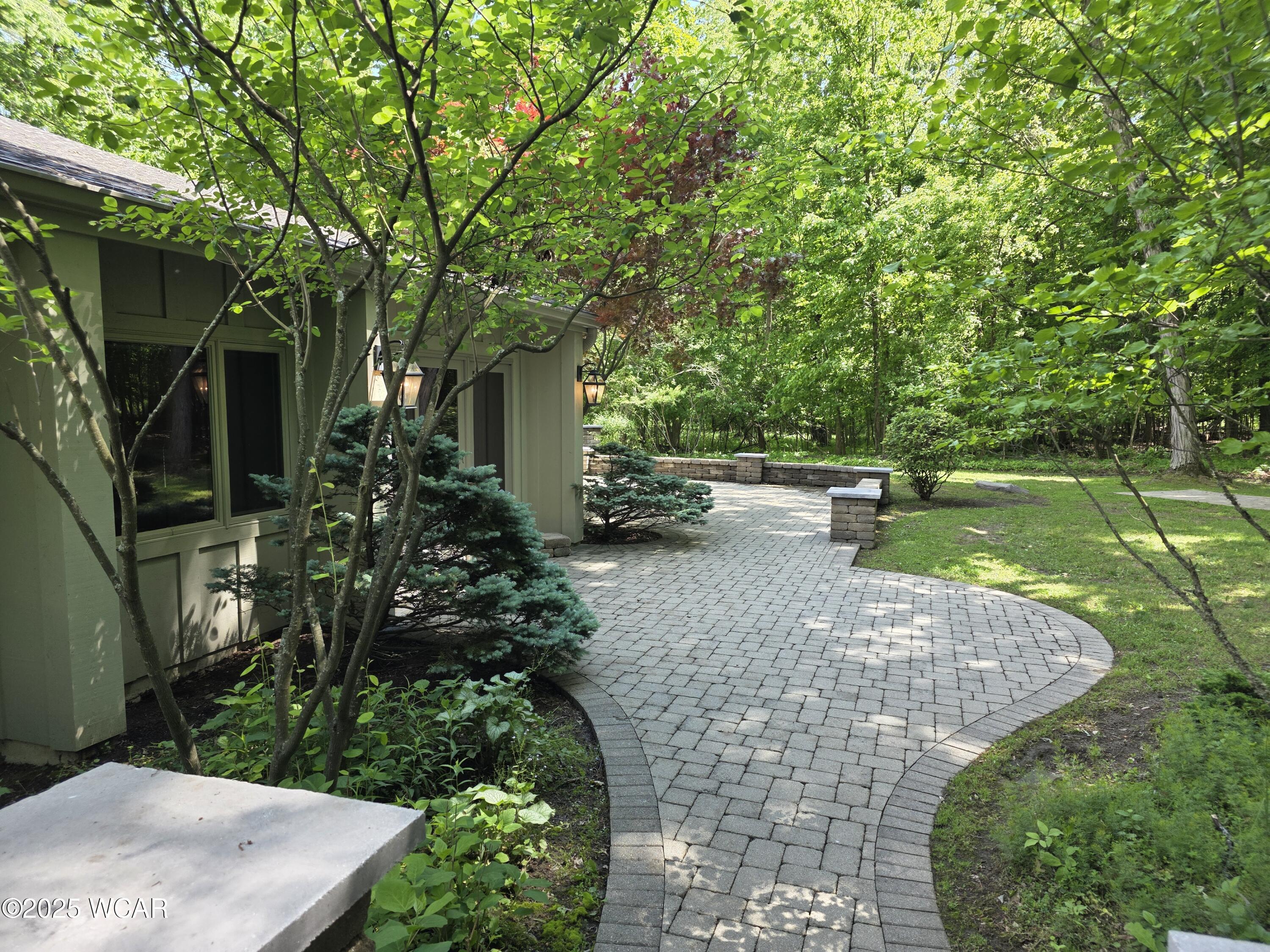 4211 Ft Amanda Road, Lima, Ohio