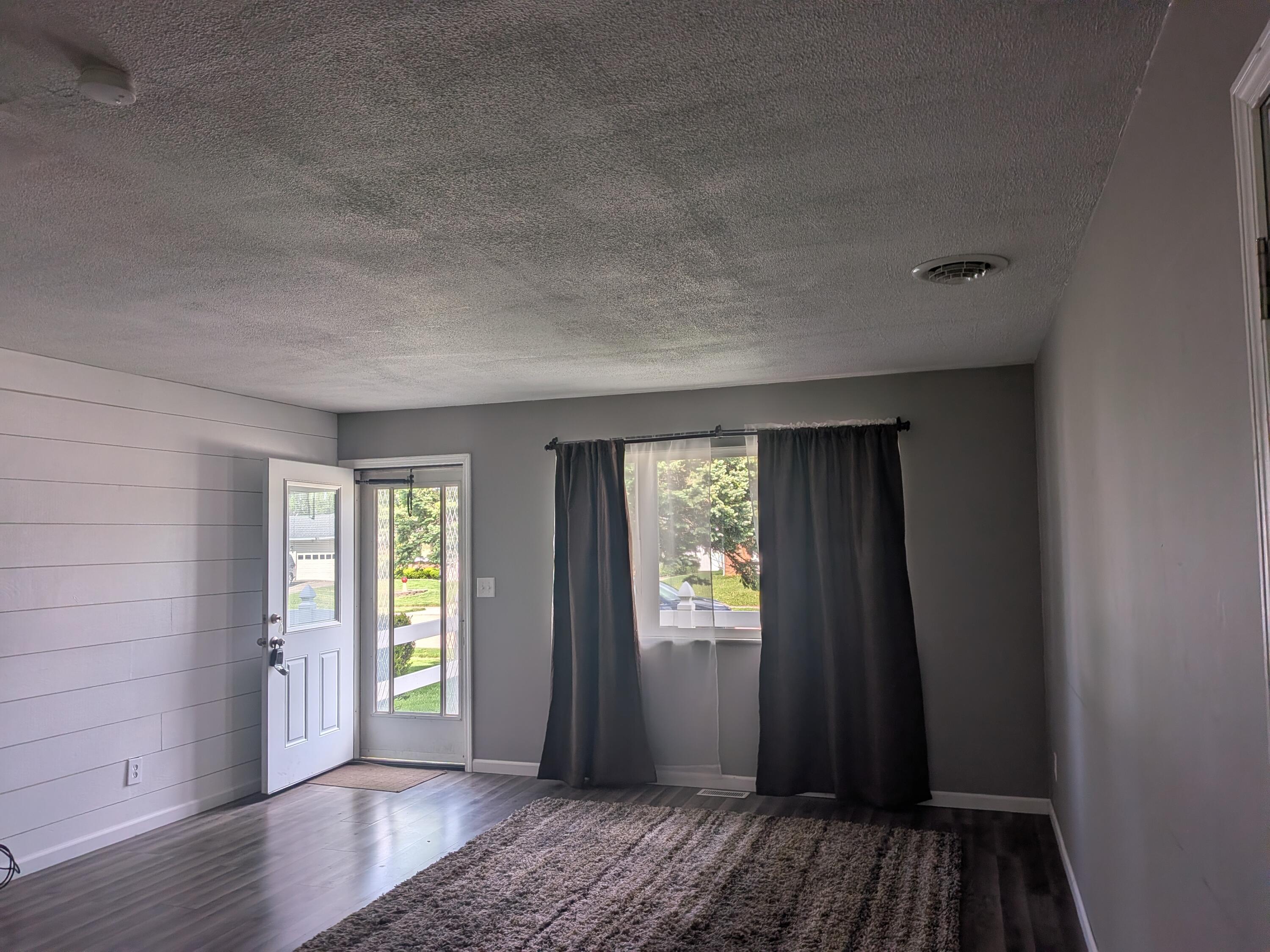 330 Brentwood Avenue, Piqua, Ohio 45356
