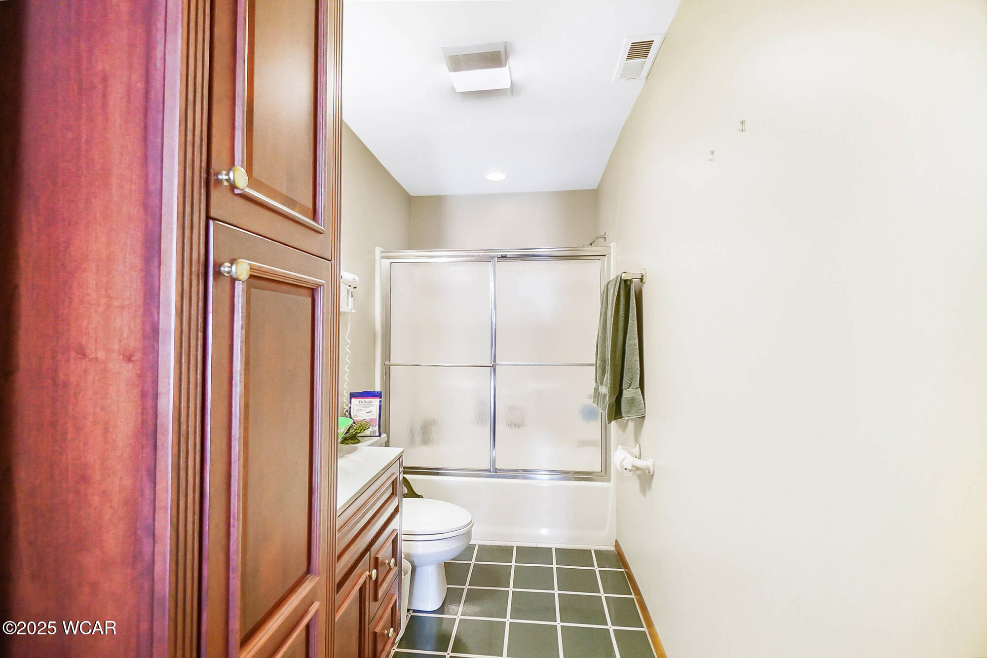 1100 Auglaize Street, Wapakoneta, Ohio