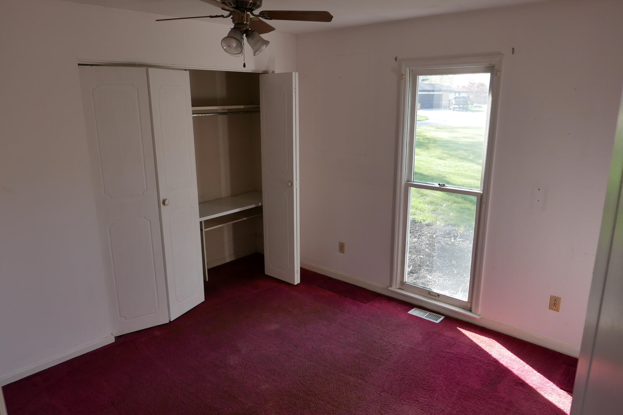 725 Hickory Hollow Road, Troy, Ohio 45373