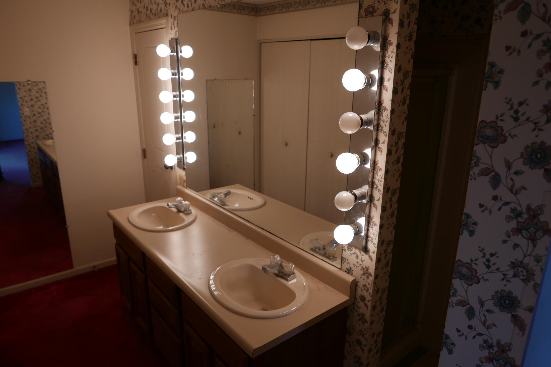 725 Hickory Hollow Road, Troy, Ohio 45373