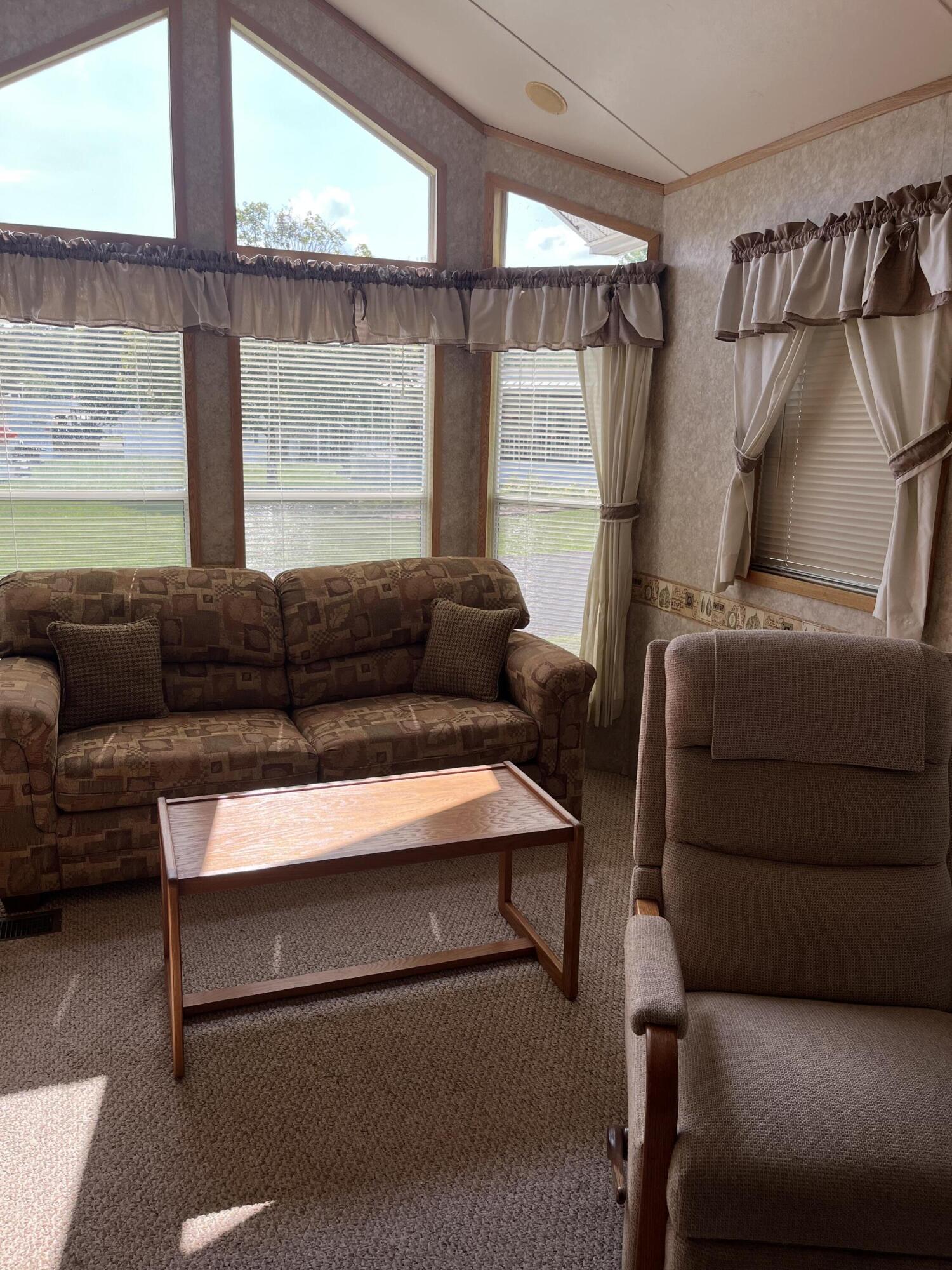 11377 Township Road 266, Lakeview, Ohio 43331