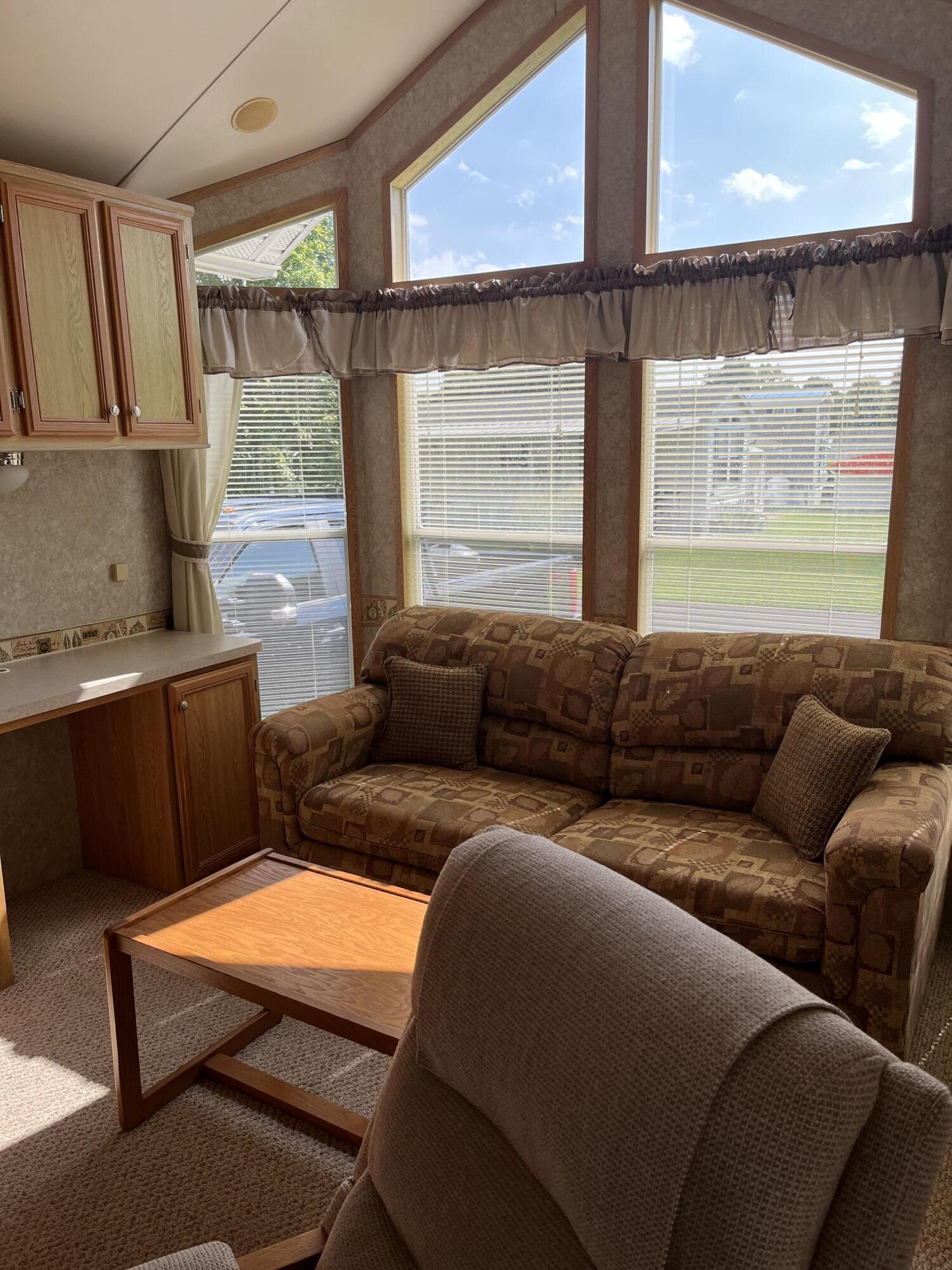 11377 Township Road 266, Lakeview, Ohio 43331