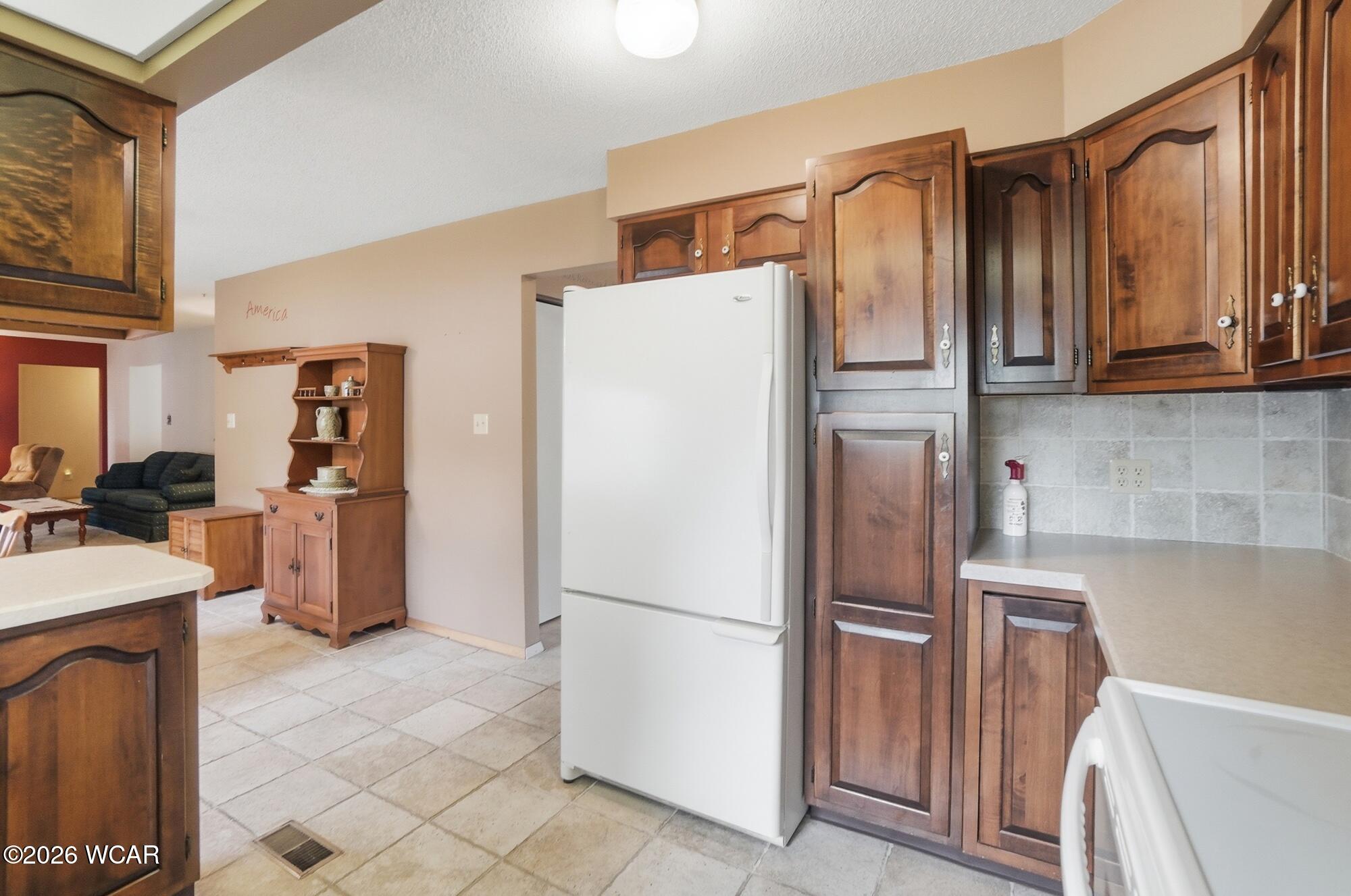 1300 Nancy Sue Drive, Lima, Ohio