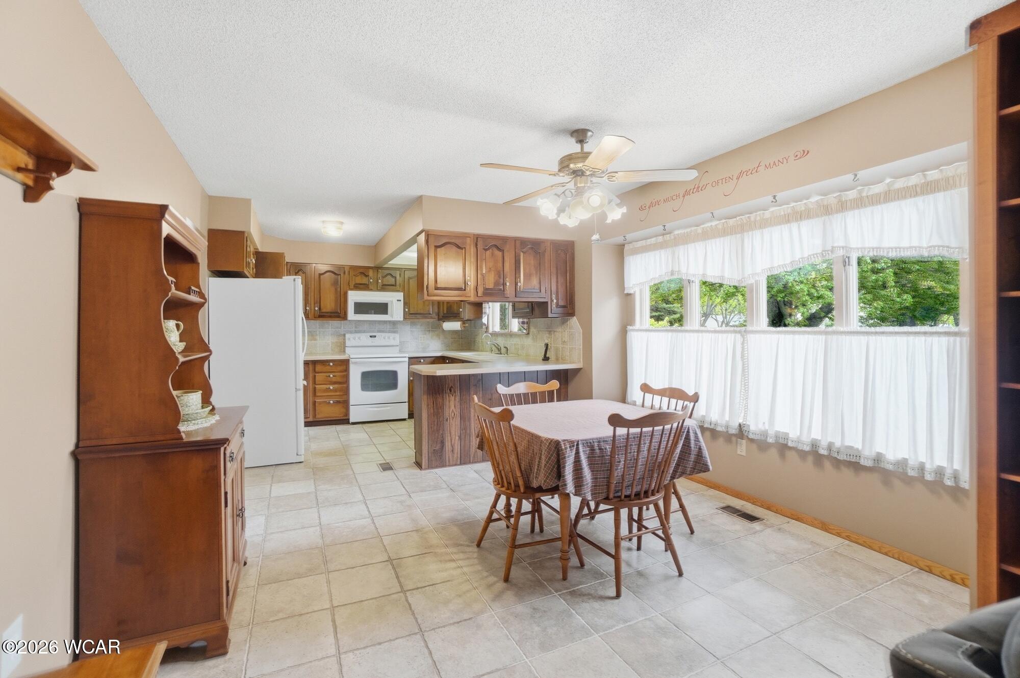 1300 Nancy Sue Drive, Lima, Ohio