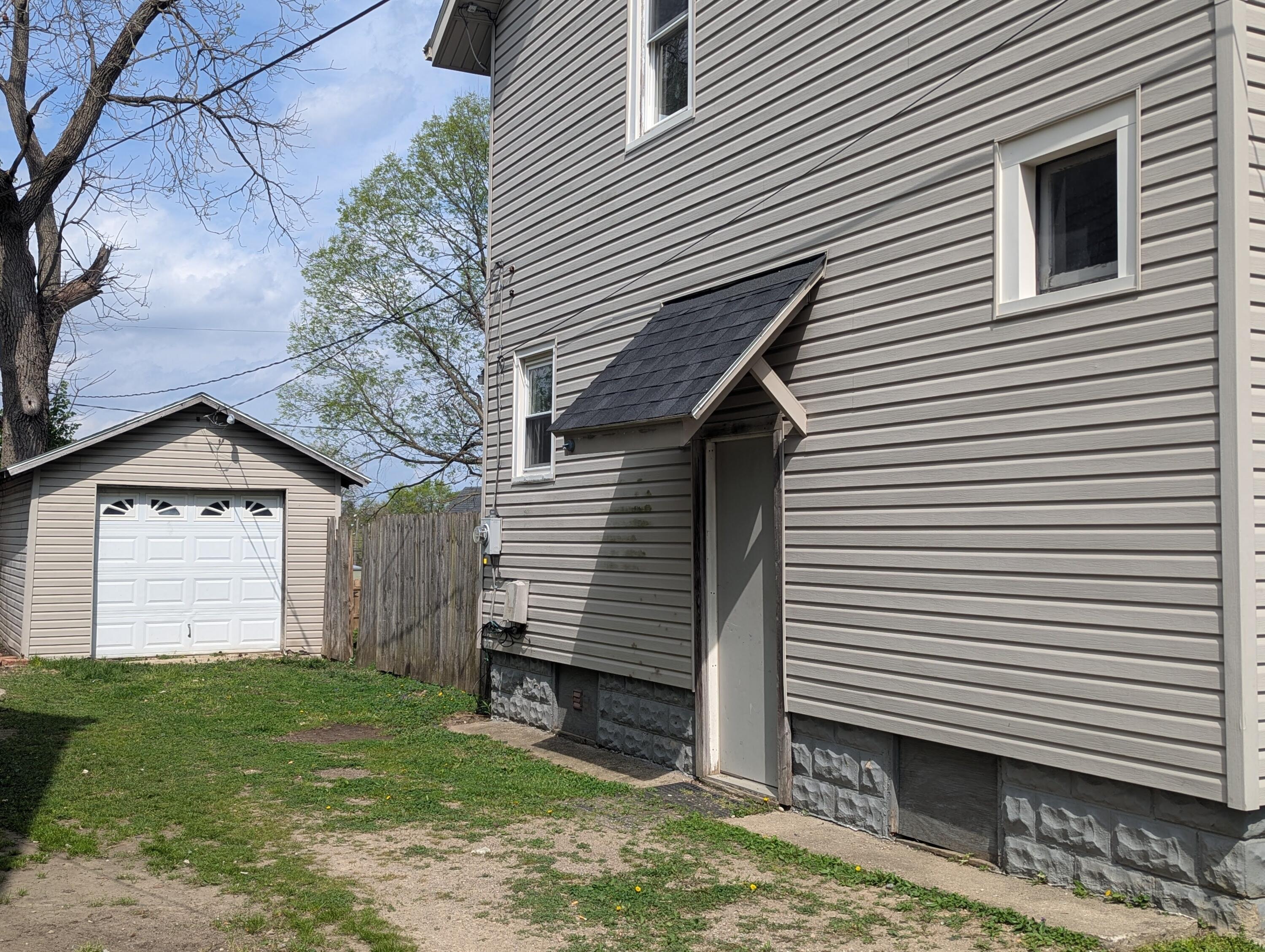 1628 Kenton Street, Springfield, Ohio 45505