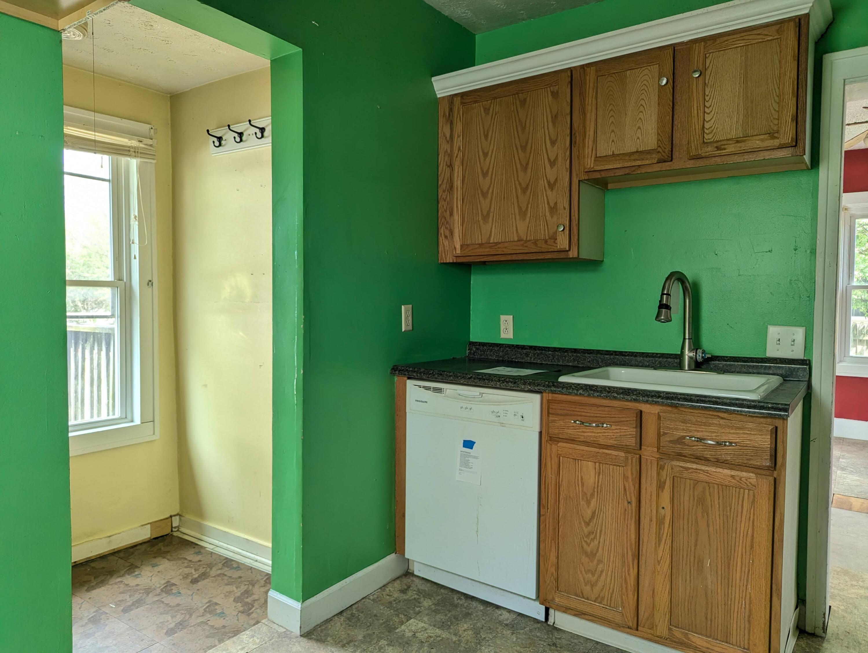 1628 Kenton Street, Springfield, Ohio 45505