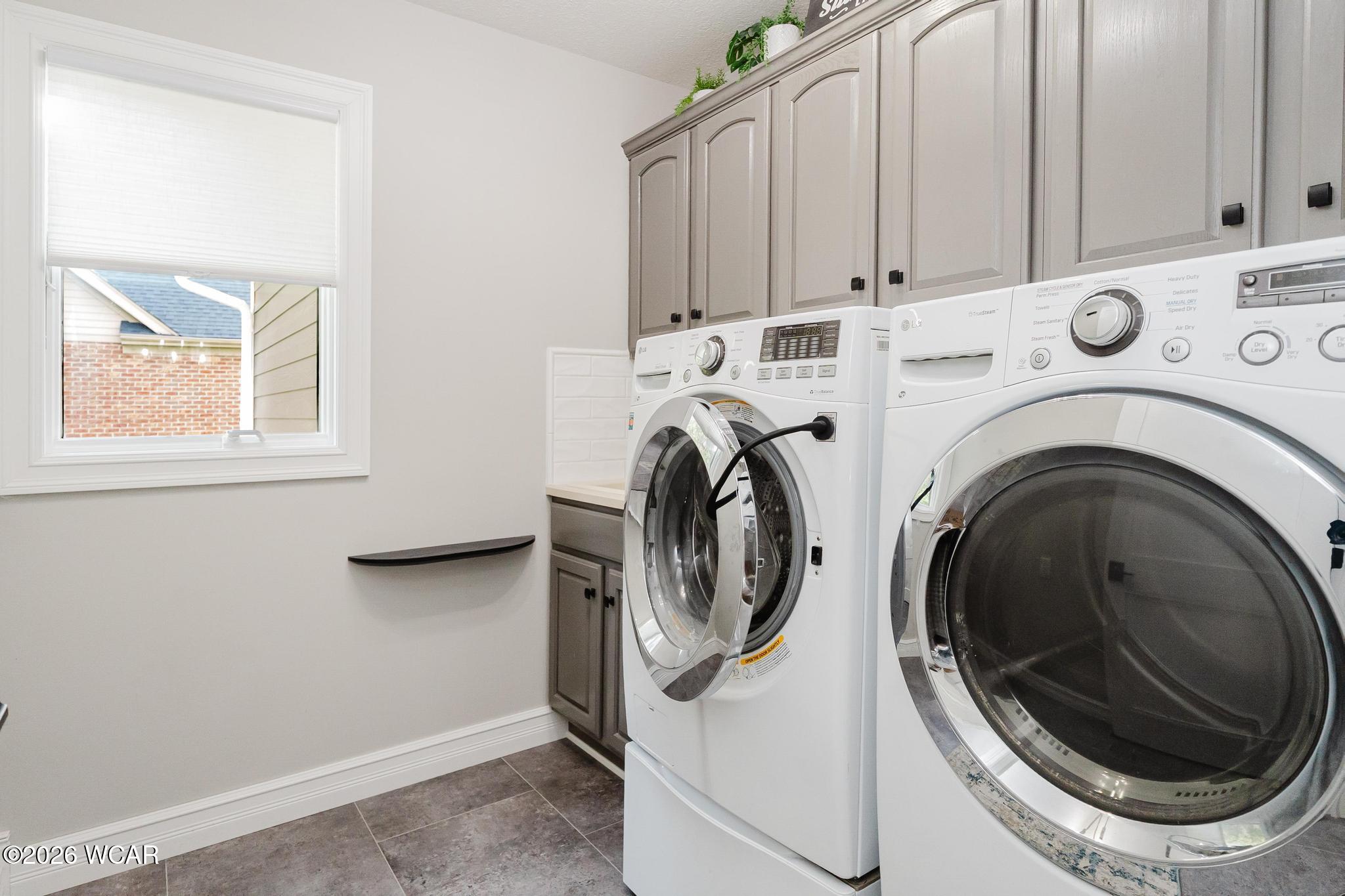 229 Locust Court, Bluffton, Ohio