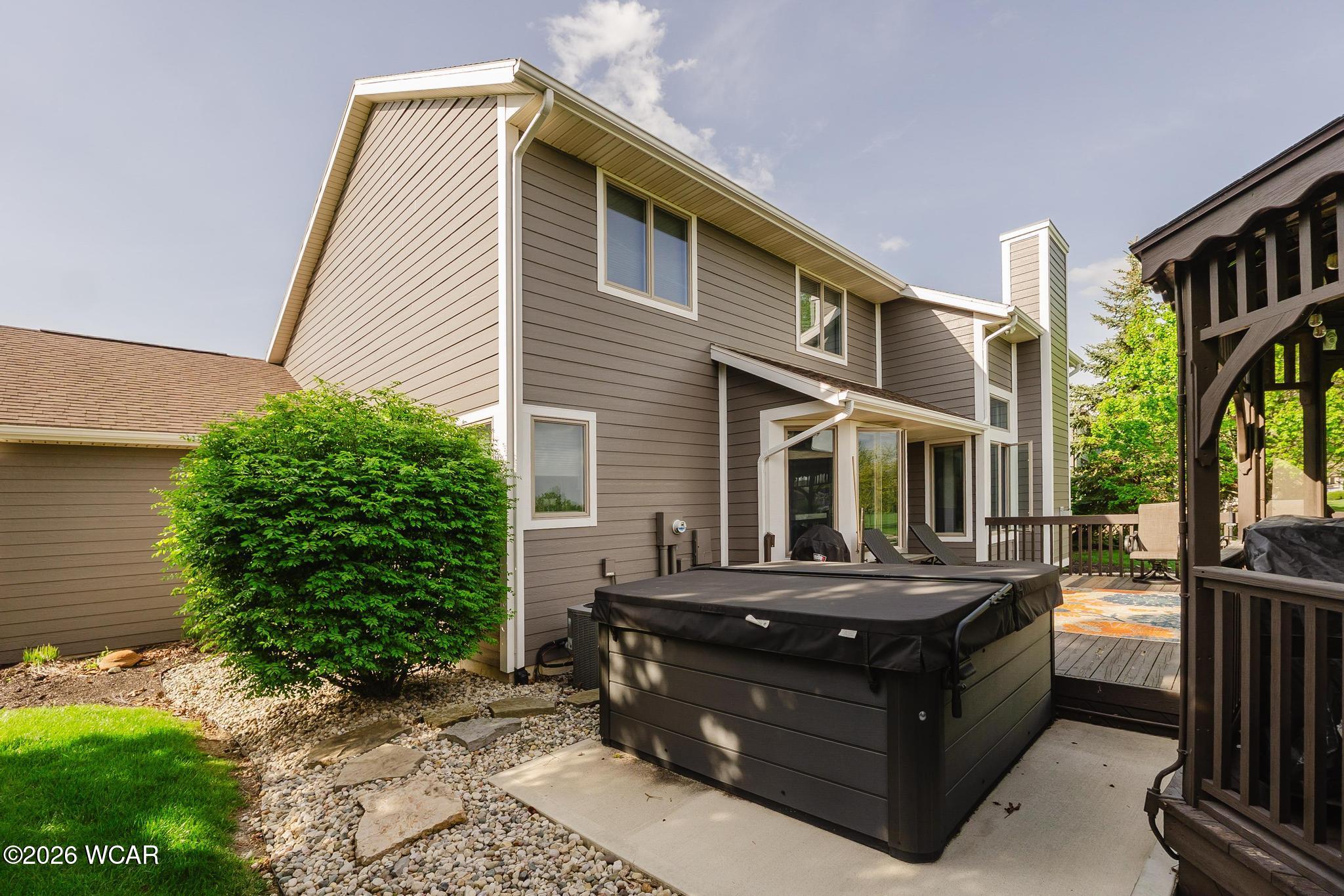 229 Locust Court, Bluffton, Ohio