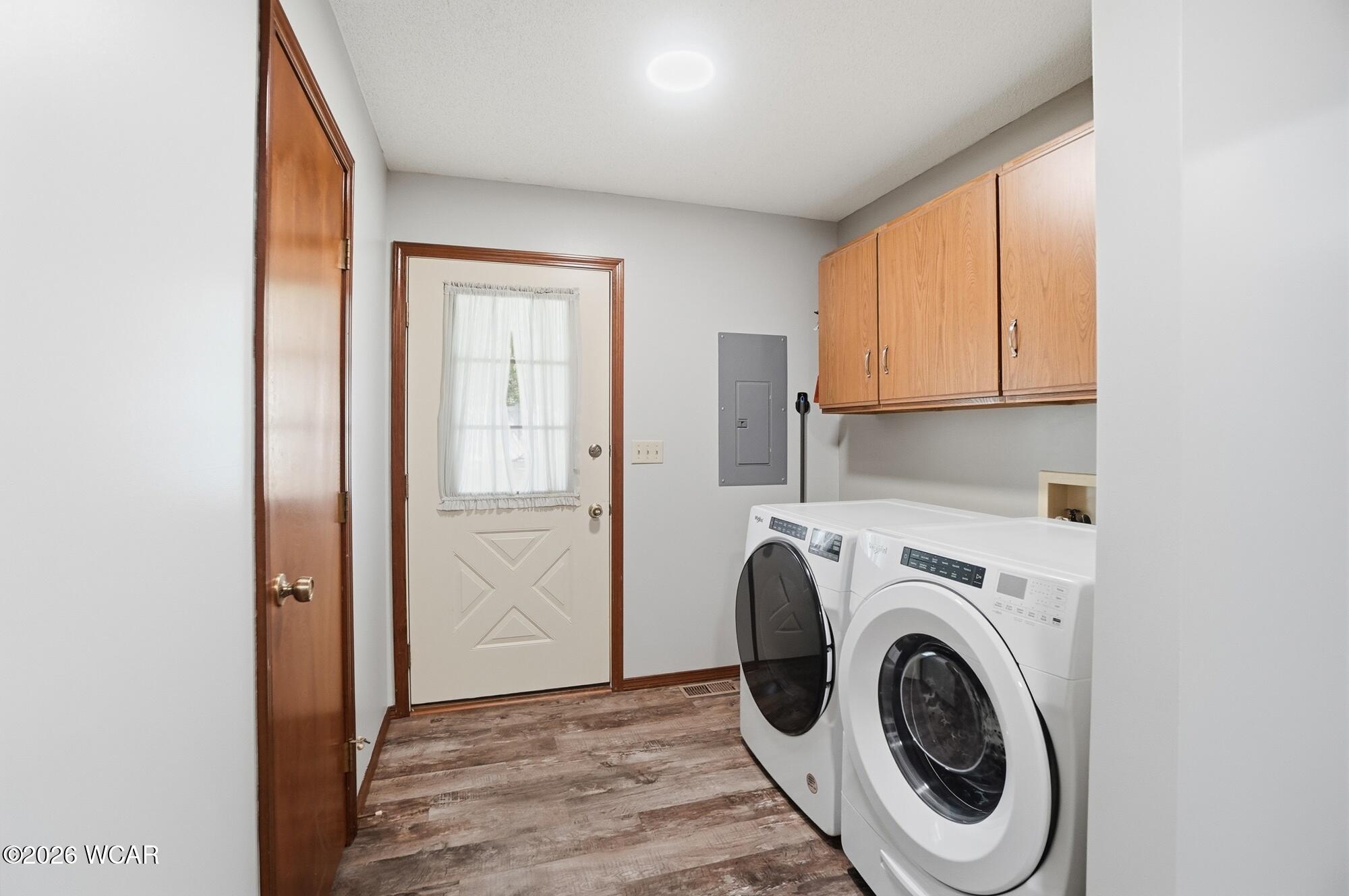 833 Glyncrest Drive, Wapakoneta, Ohio