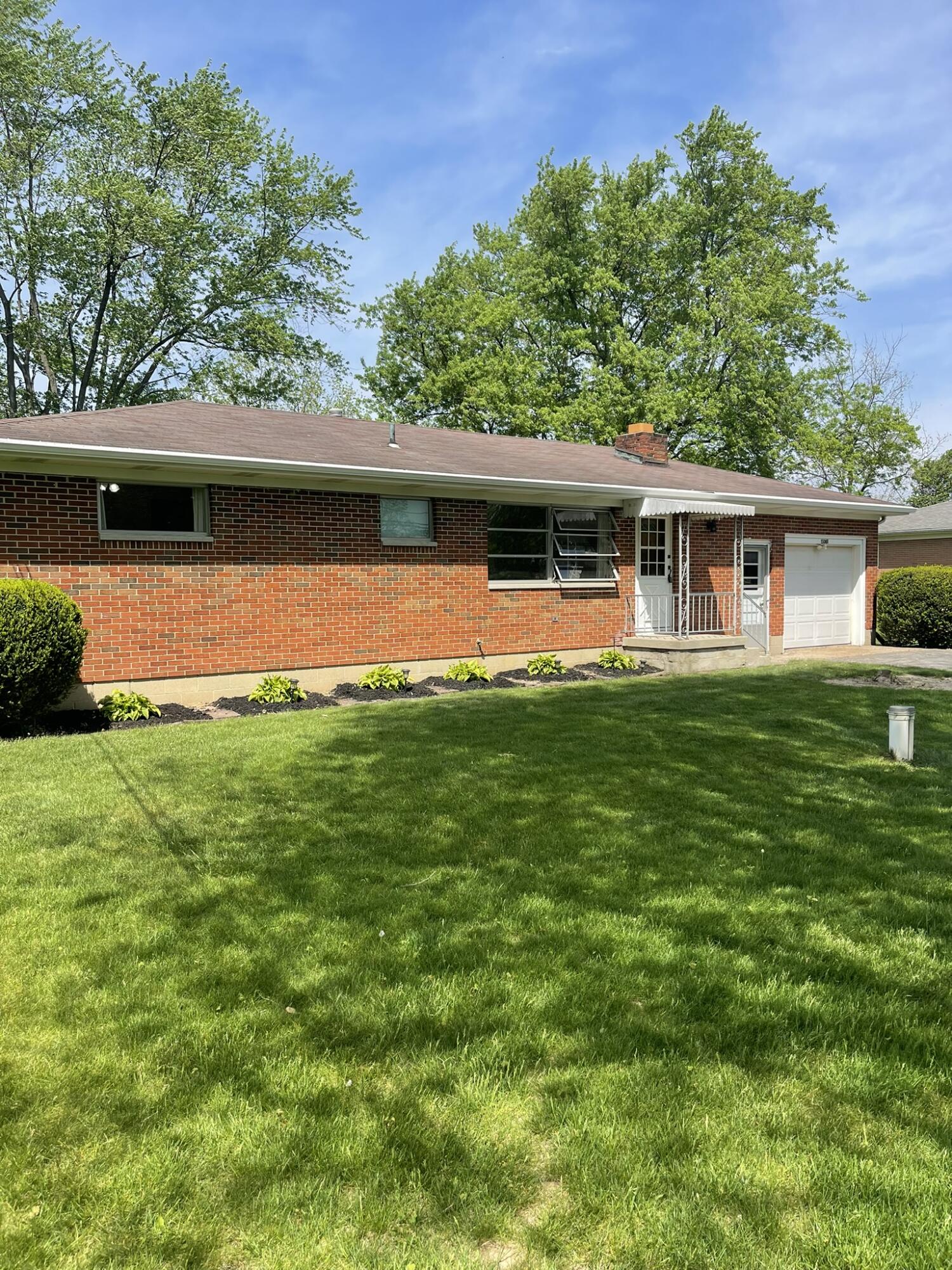 4931 Bosart Road, Springfield, Ohio 45503
