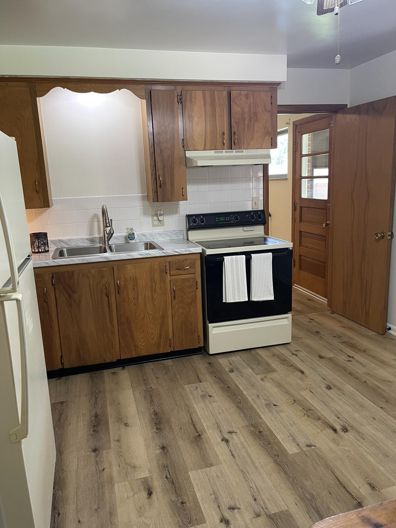 4931 Bosart Road, Springfield, Ohio 45503