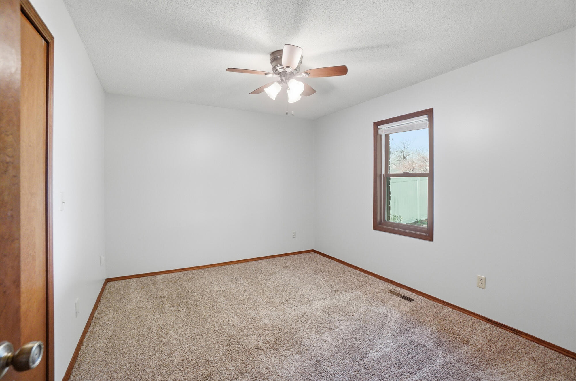 833 Glyncrest Drive, Wapakoneta, Ohio 45895