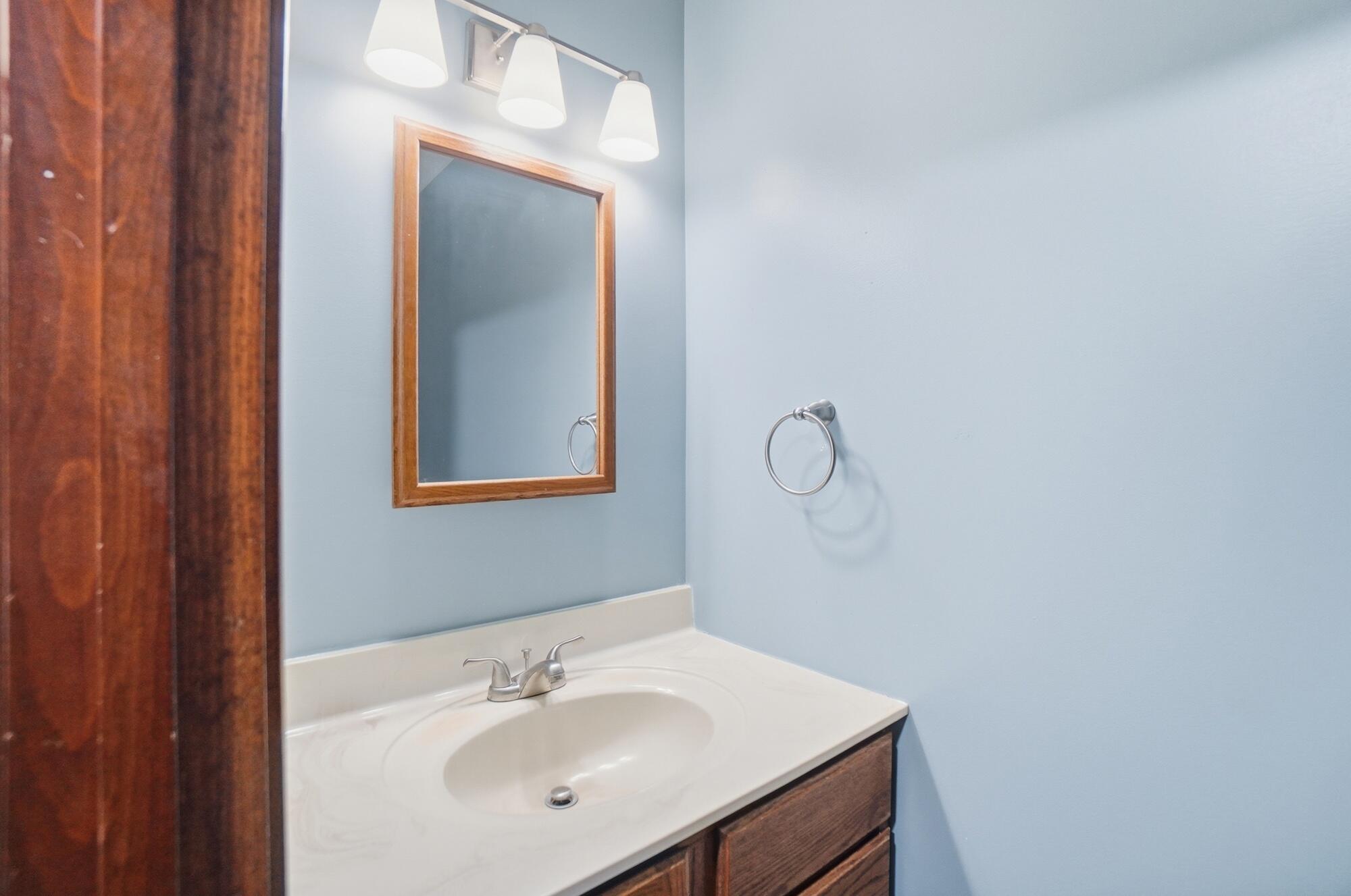 833 Glyncrest Drive, Wapakoneta, Ohio 45895