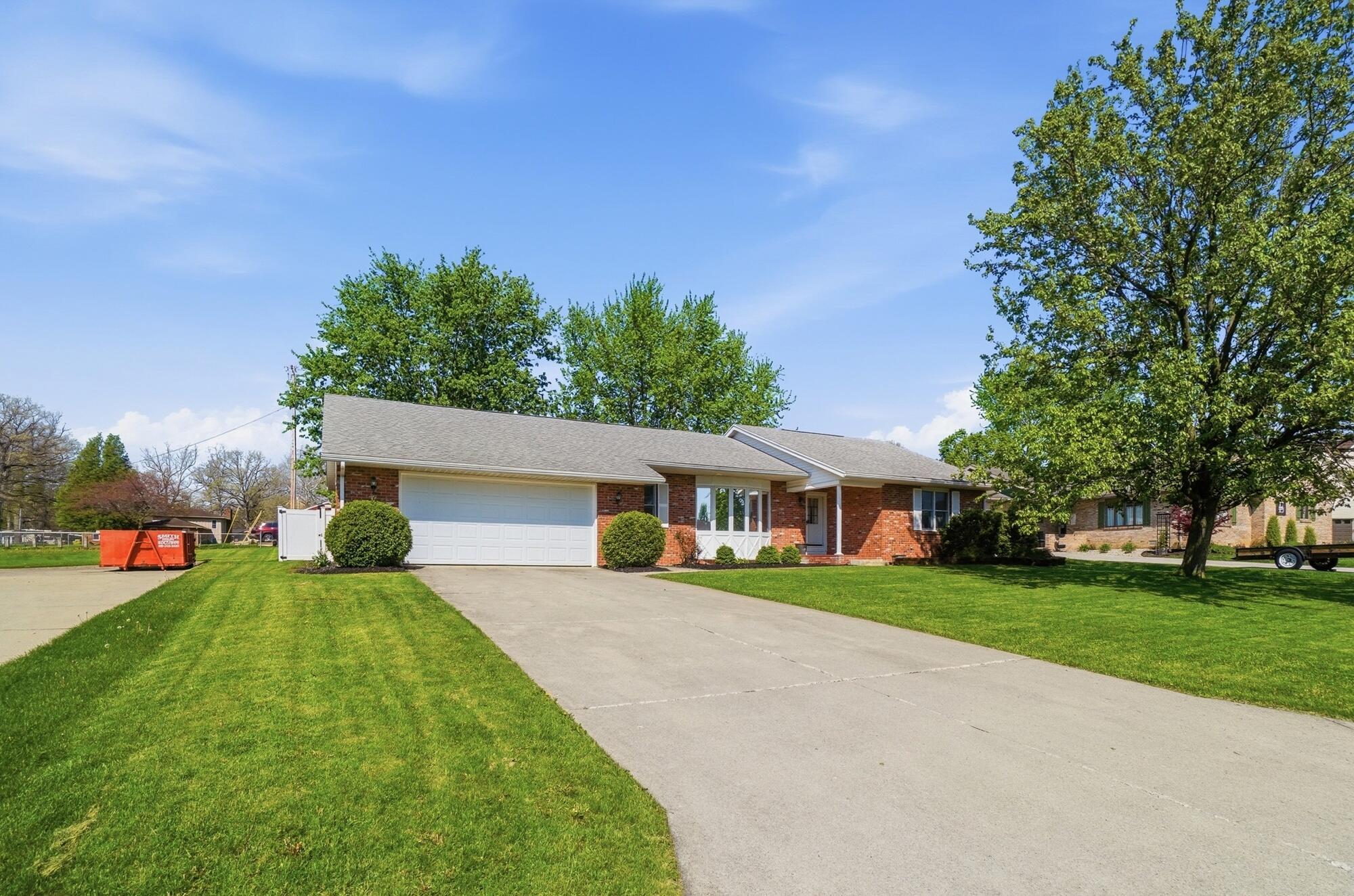 833 Glyncrest Drive, Wapakoneta, Ohio 45895