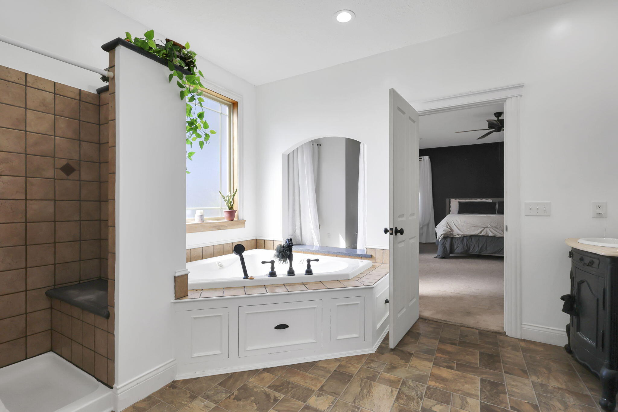 11365 Oneida Path, Lakeview, Ohio 43331