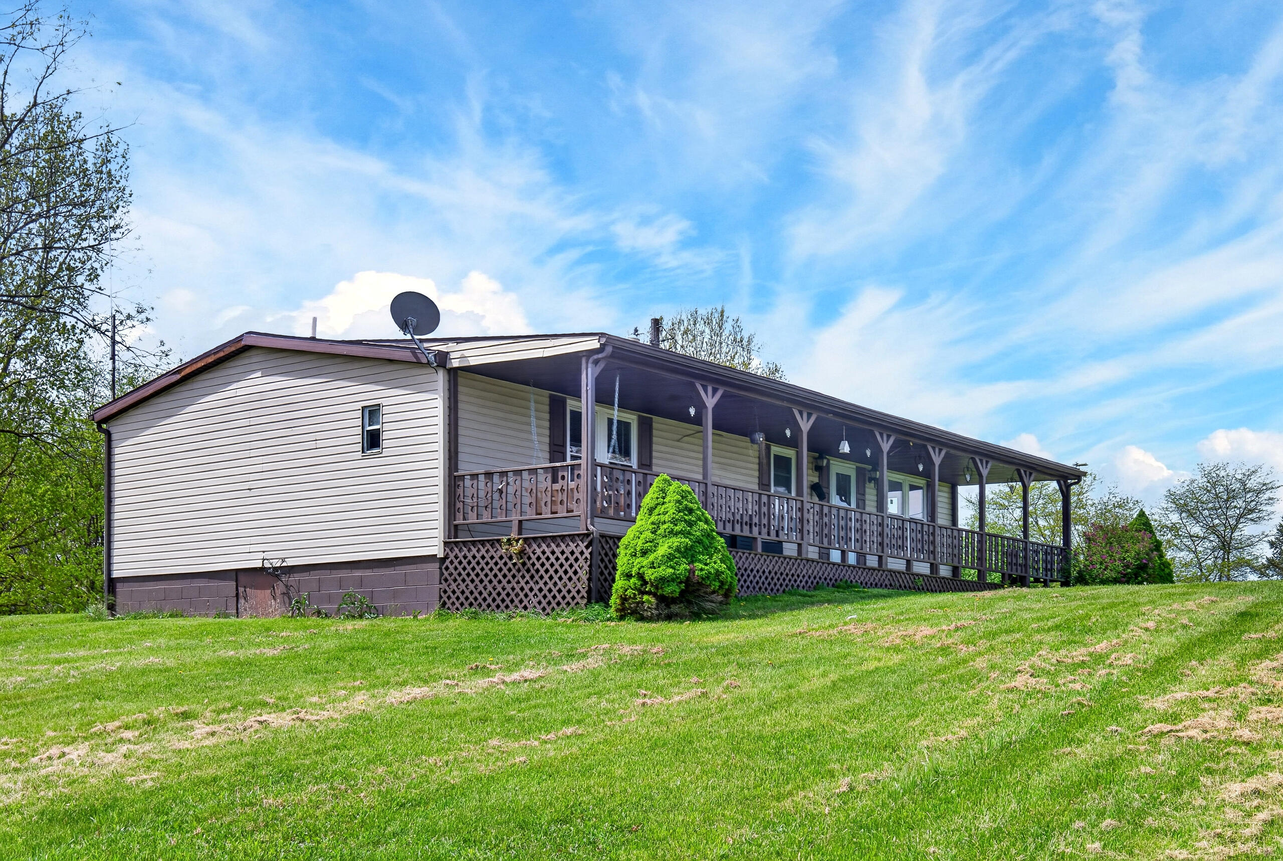 1810 TR 130, Harrod, Ohio 45850