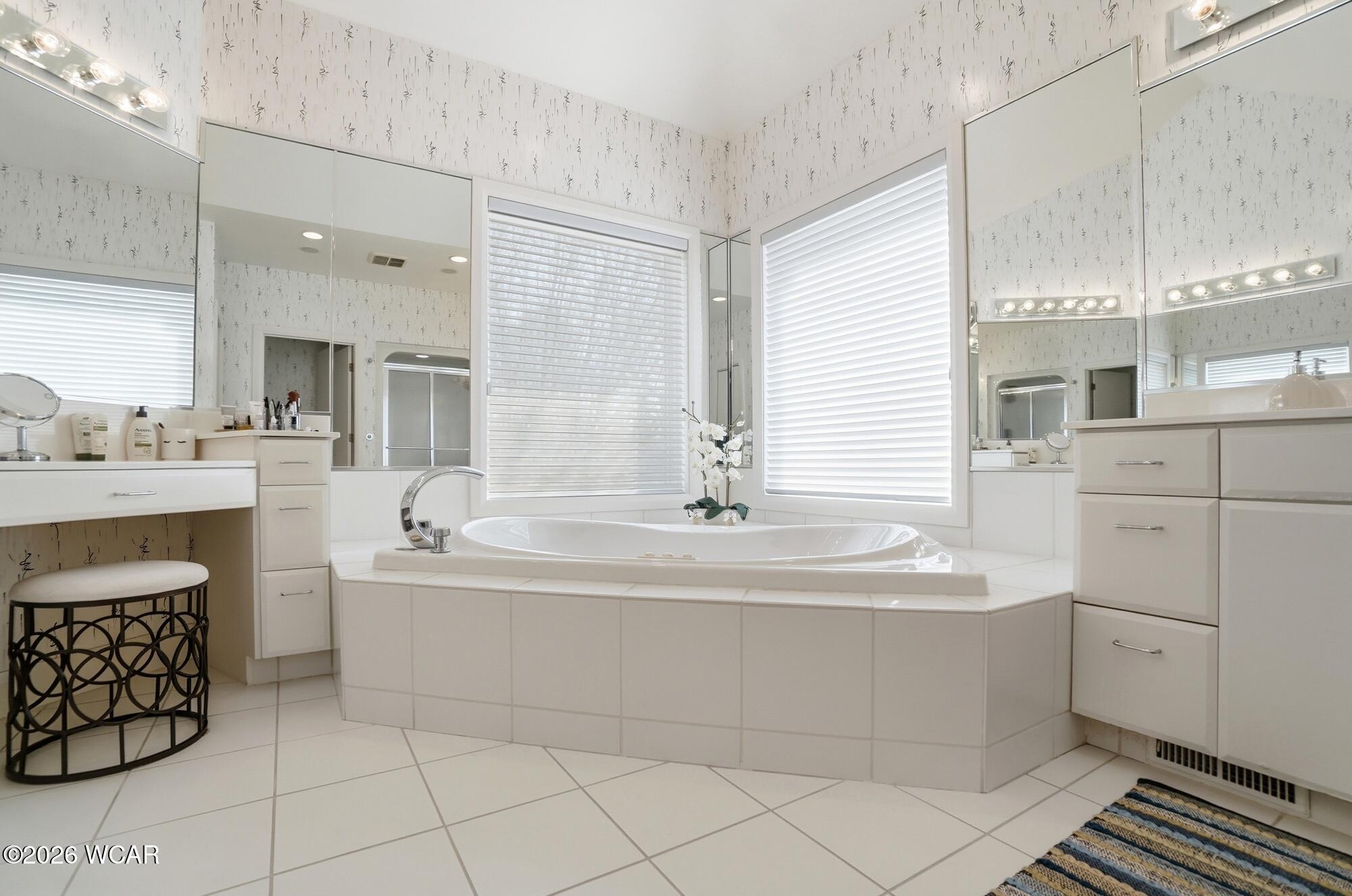 616 Wildbrook Lane, Lima, Ohio