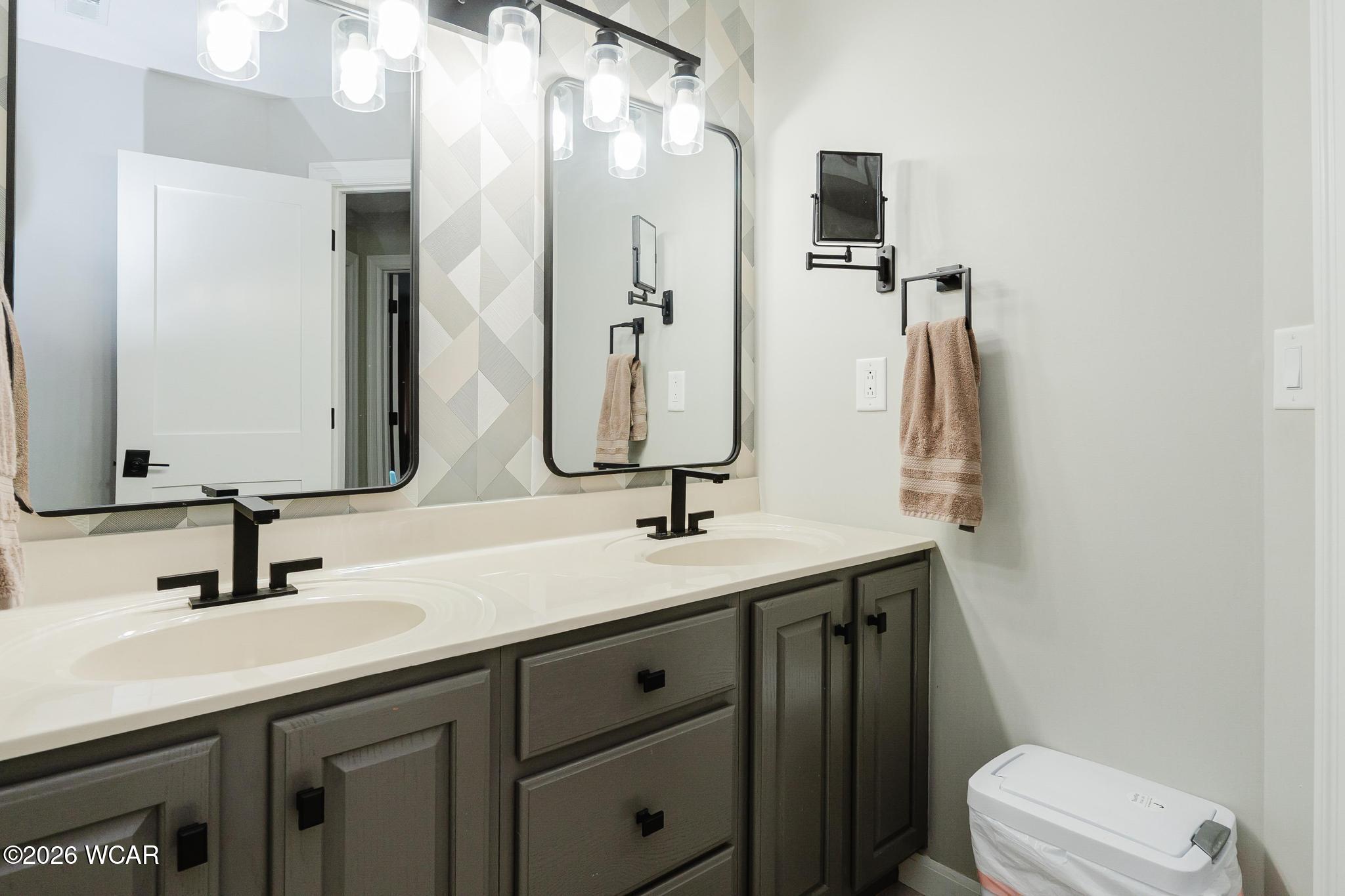 229 Locust Court, Bluffton, Ohio