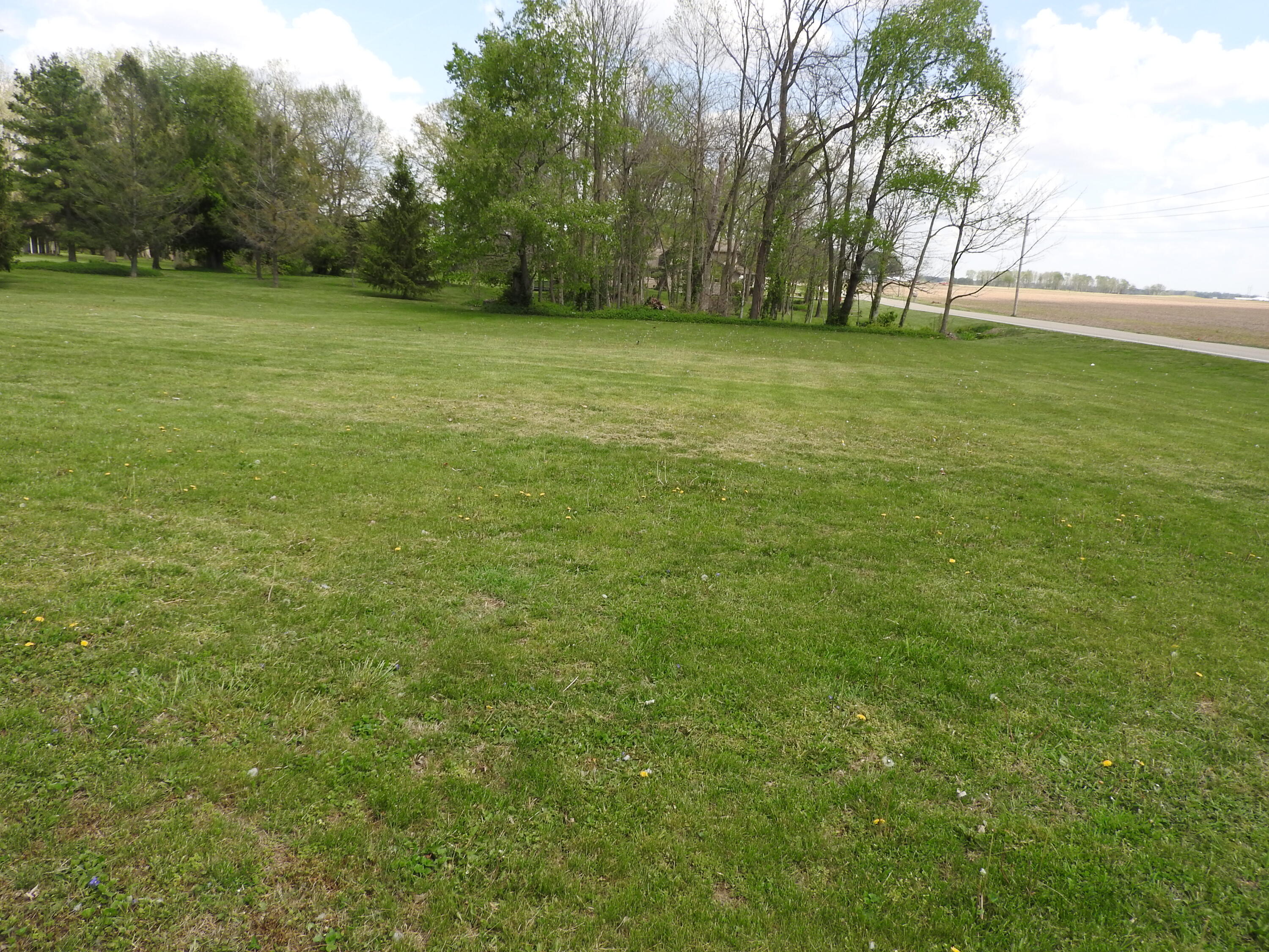 2105 Loy Road, Piqua, Ohio 45356