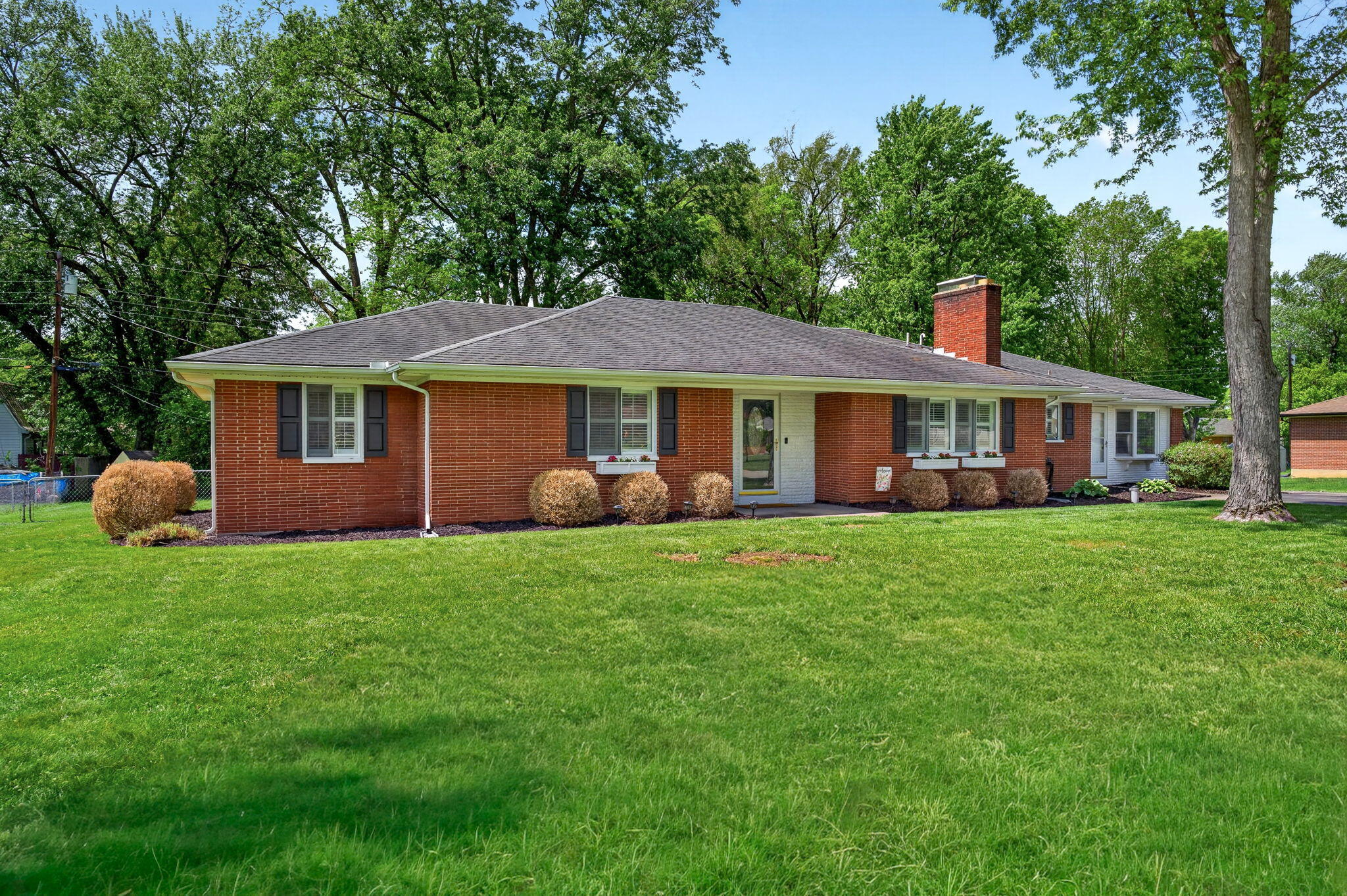 1073 Tralee Trail, Beavercreek, Ohio 45430