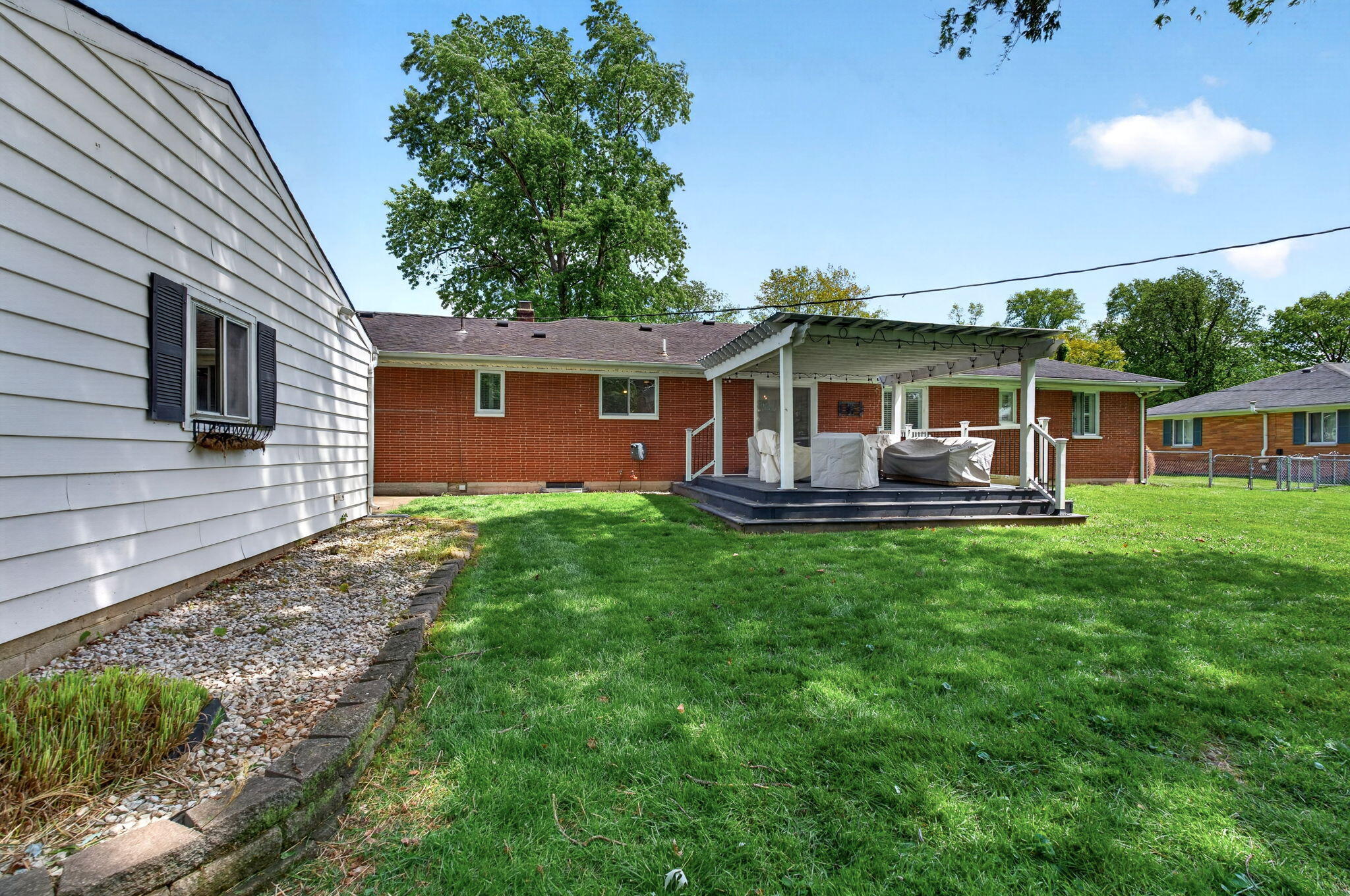 1073 Tralee Trail, Beavercreek, Ohio 45430