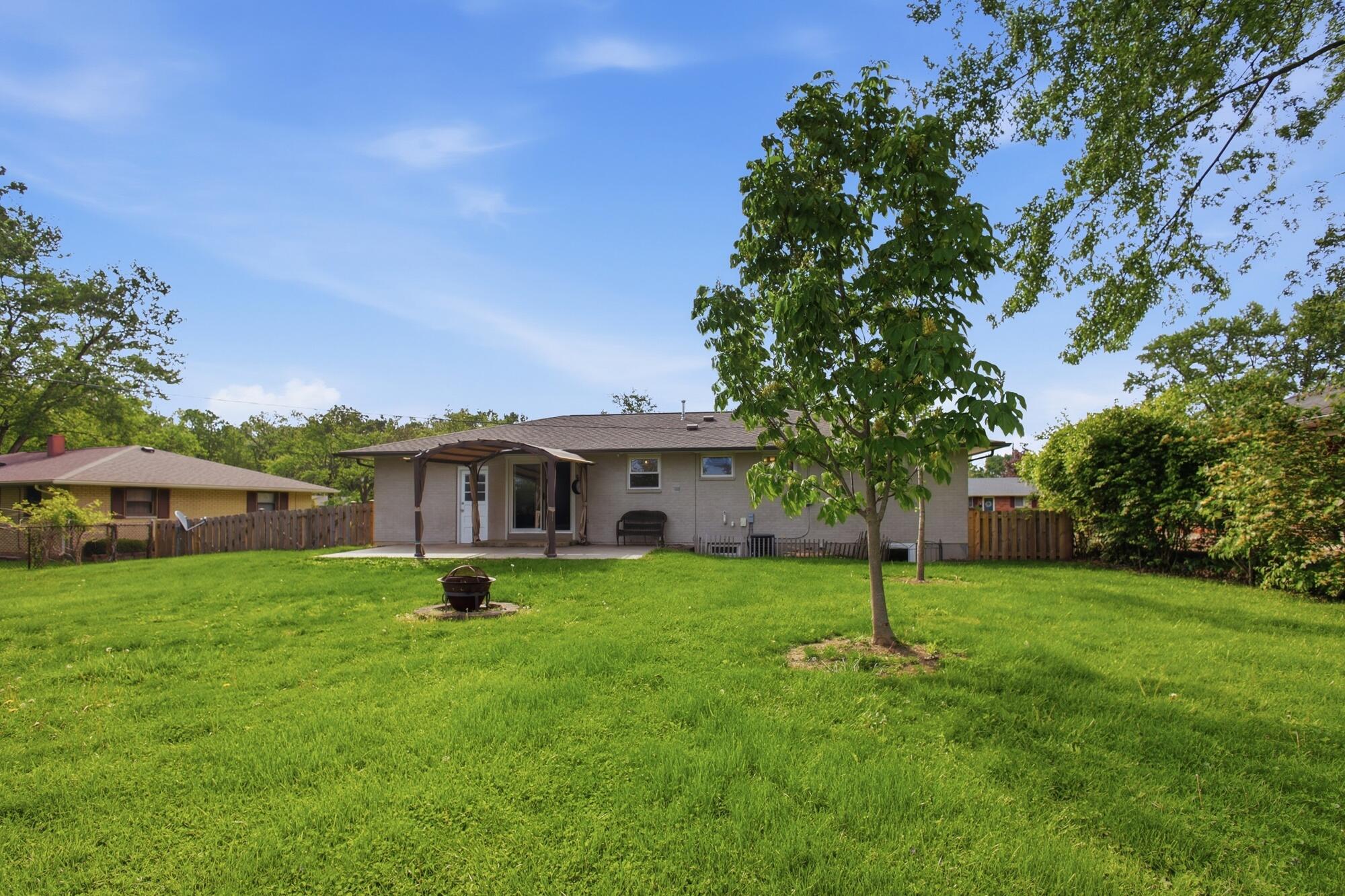 1015 Romanus Drive, Vandalia, Ohio 45377