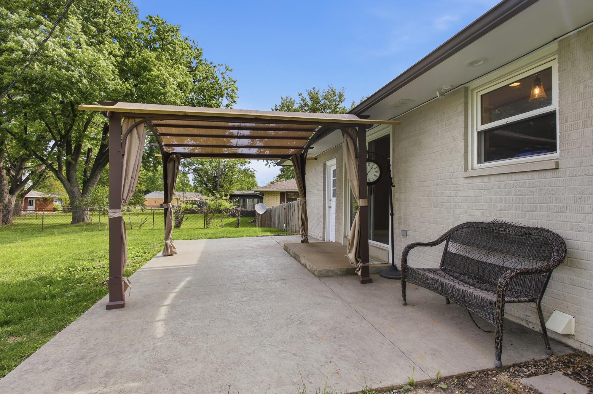 1015 Romanus Drive, Vandalia, Ohio 45377