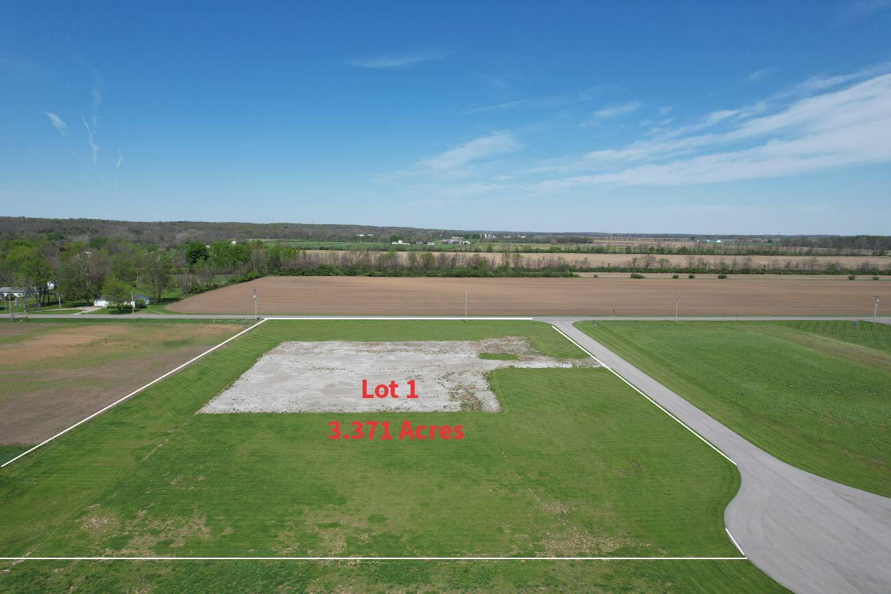 . Co Rd 10, East Liberty, Ohio 43319