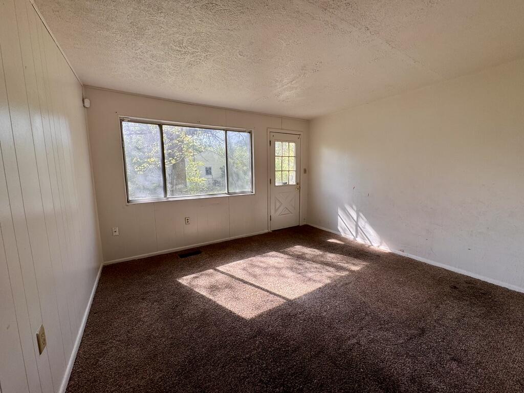 2239 Esmeralda Avenue, Dayton, Ohio 45406