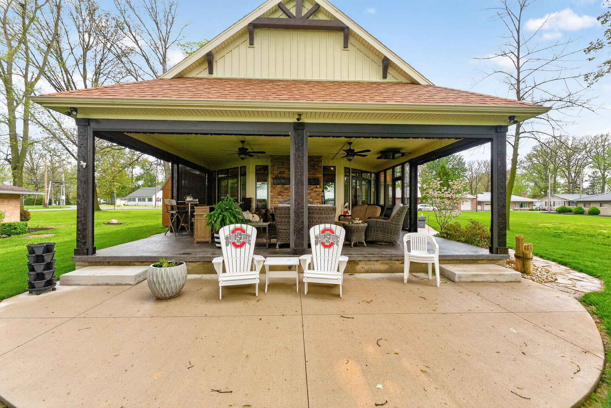 9730 Lakeshore Drive, Huntsville, Ohio 43324